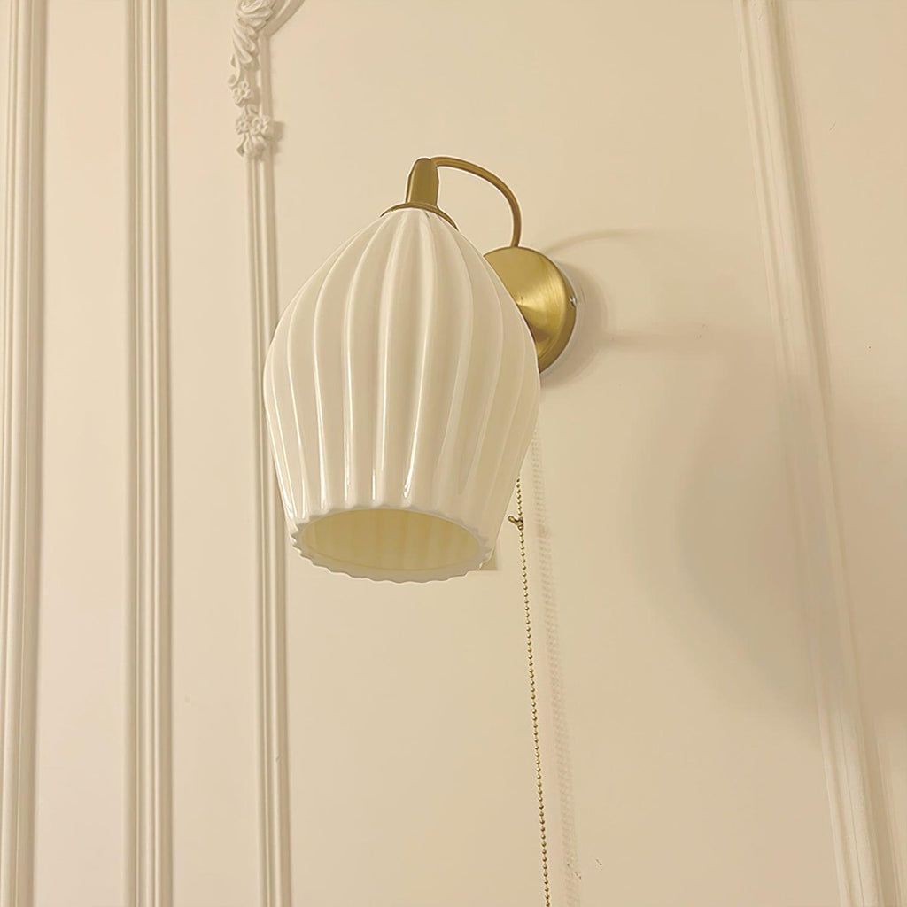 Ceramic Ribbed Wall Light