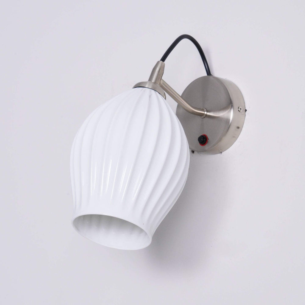 Ceramic Ribbed Wall Light