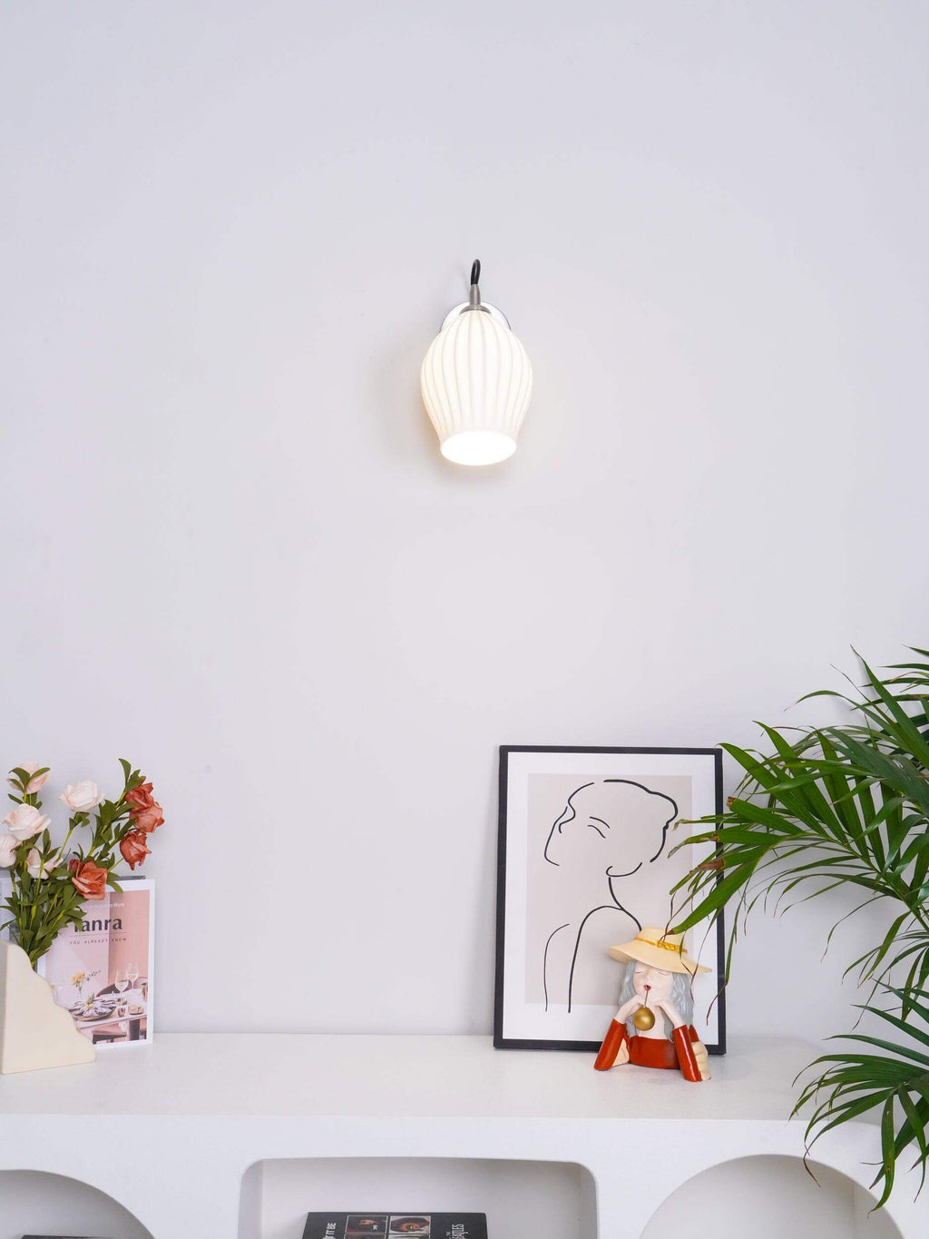 Ceramic Ribbed Wall Light