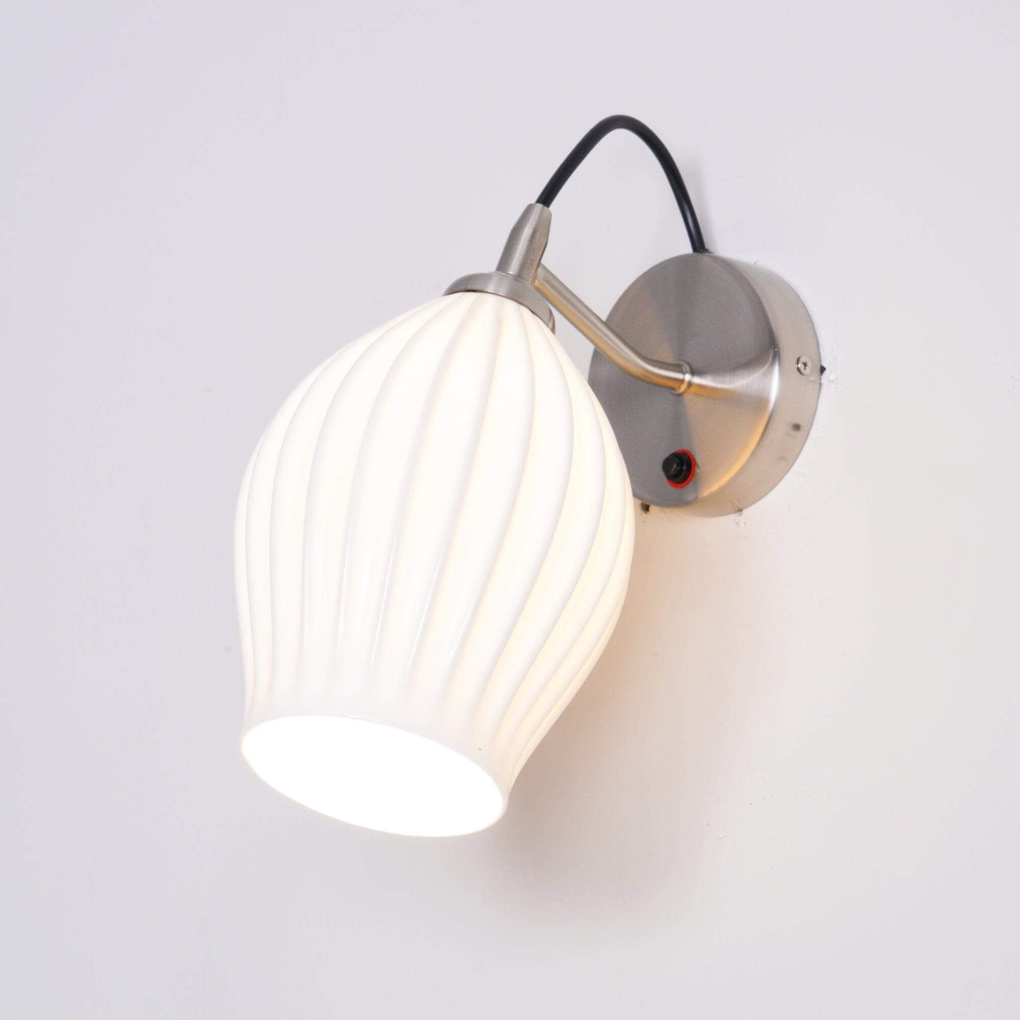 Ceramic Ribbed Wall Light