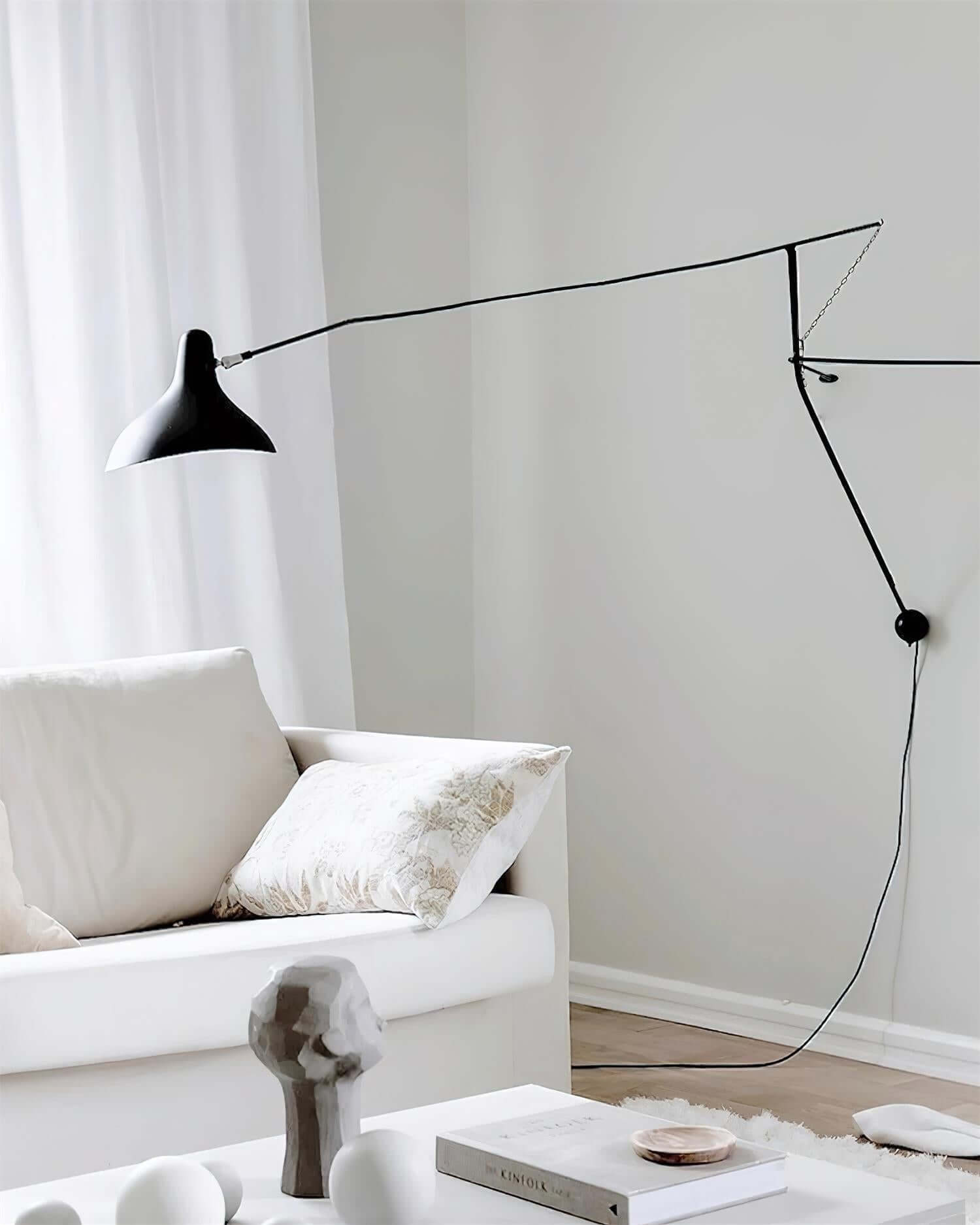 Rivona Wall Lamp
