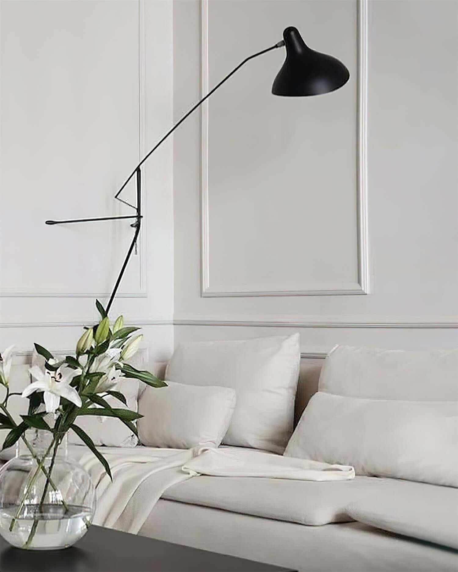 Rivona Wall Lamp