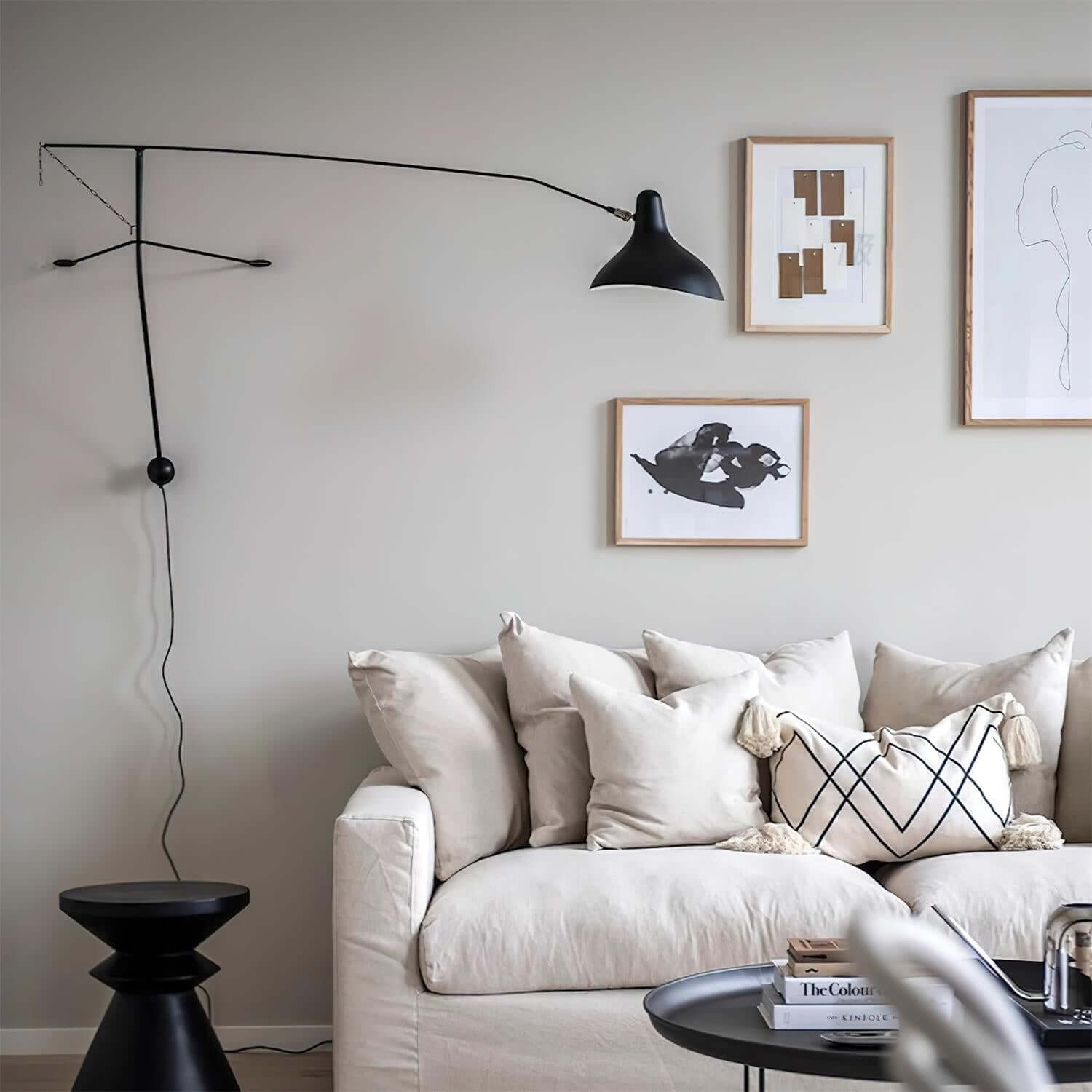Rivona Wall Lamp