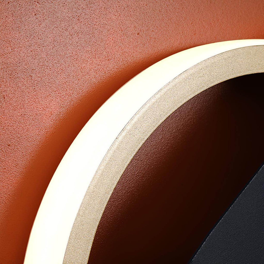 Round & Oval Wall Light