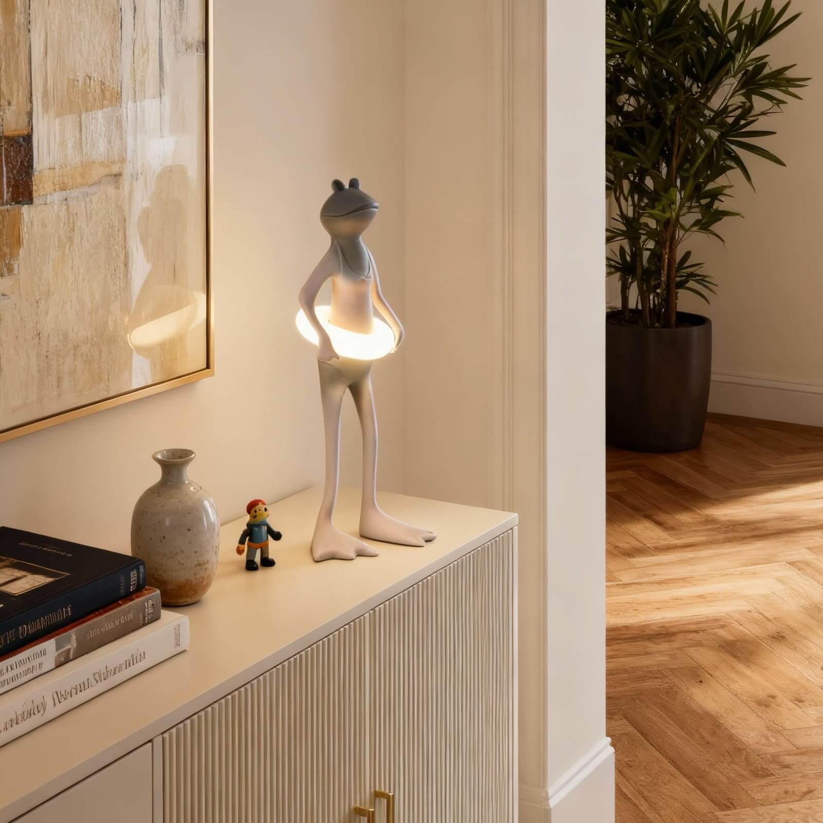 Rozulo Sculpture Table Lamp