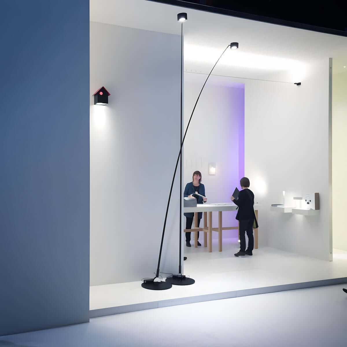 Rymuvo Floor Lamp