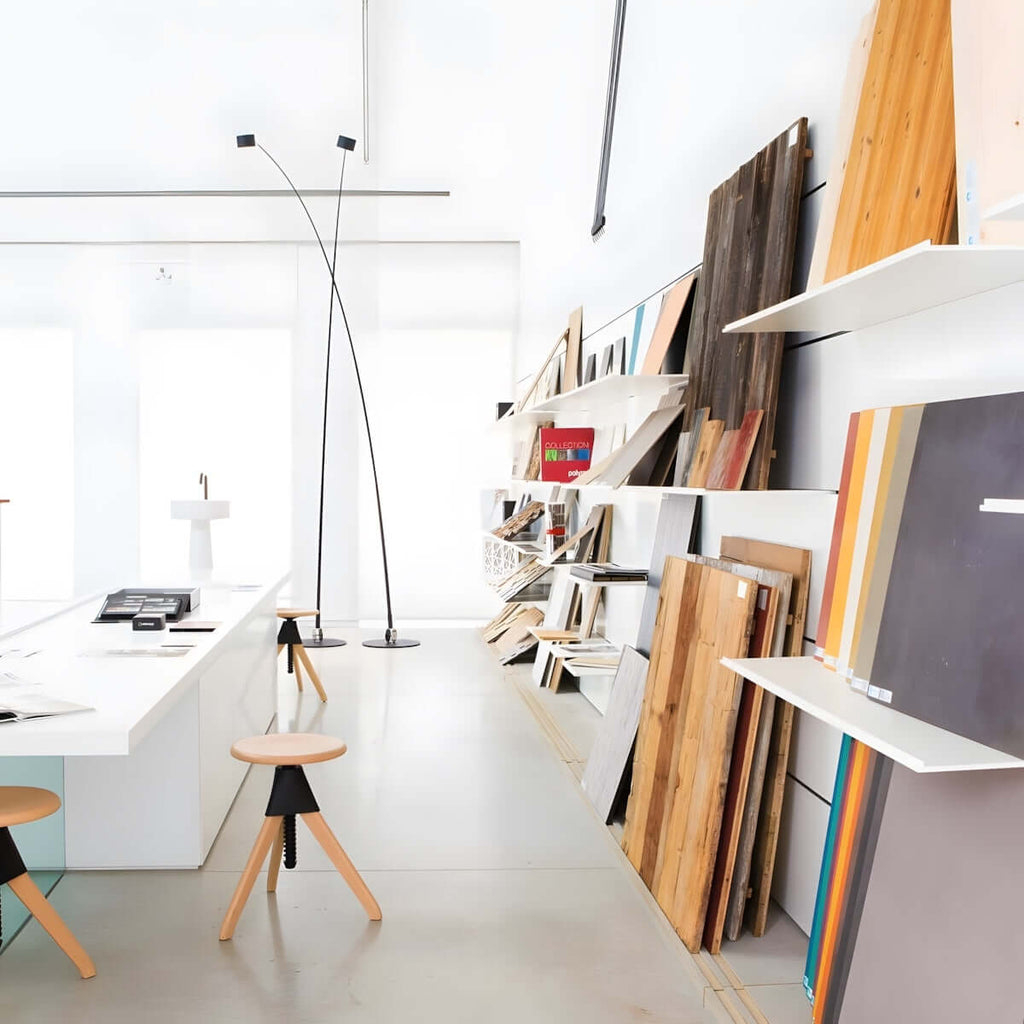 Rymuvo Floor Lamp