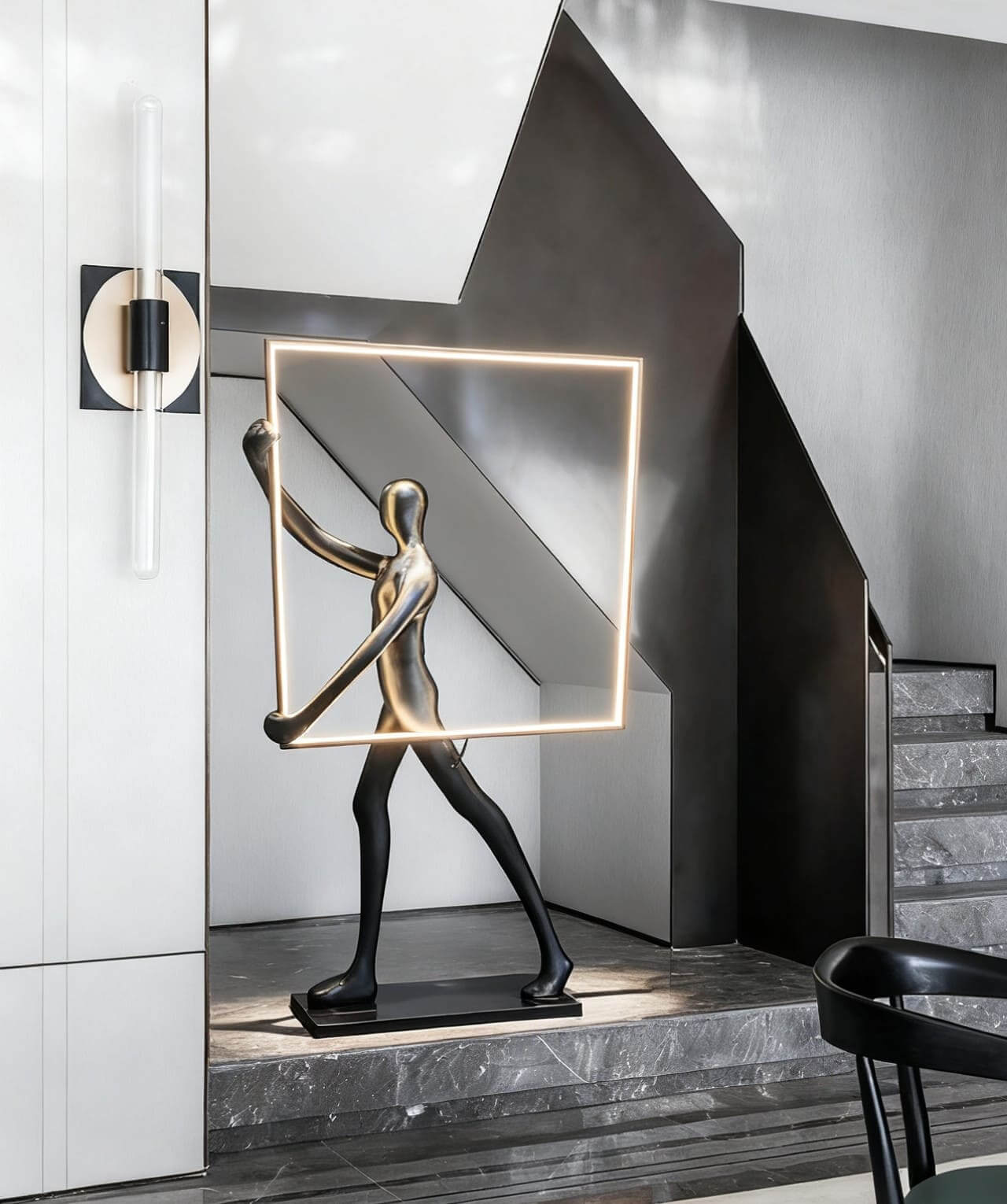 Rynza Sculptural Floor Lamp