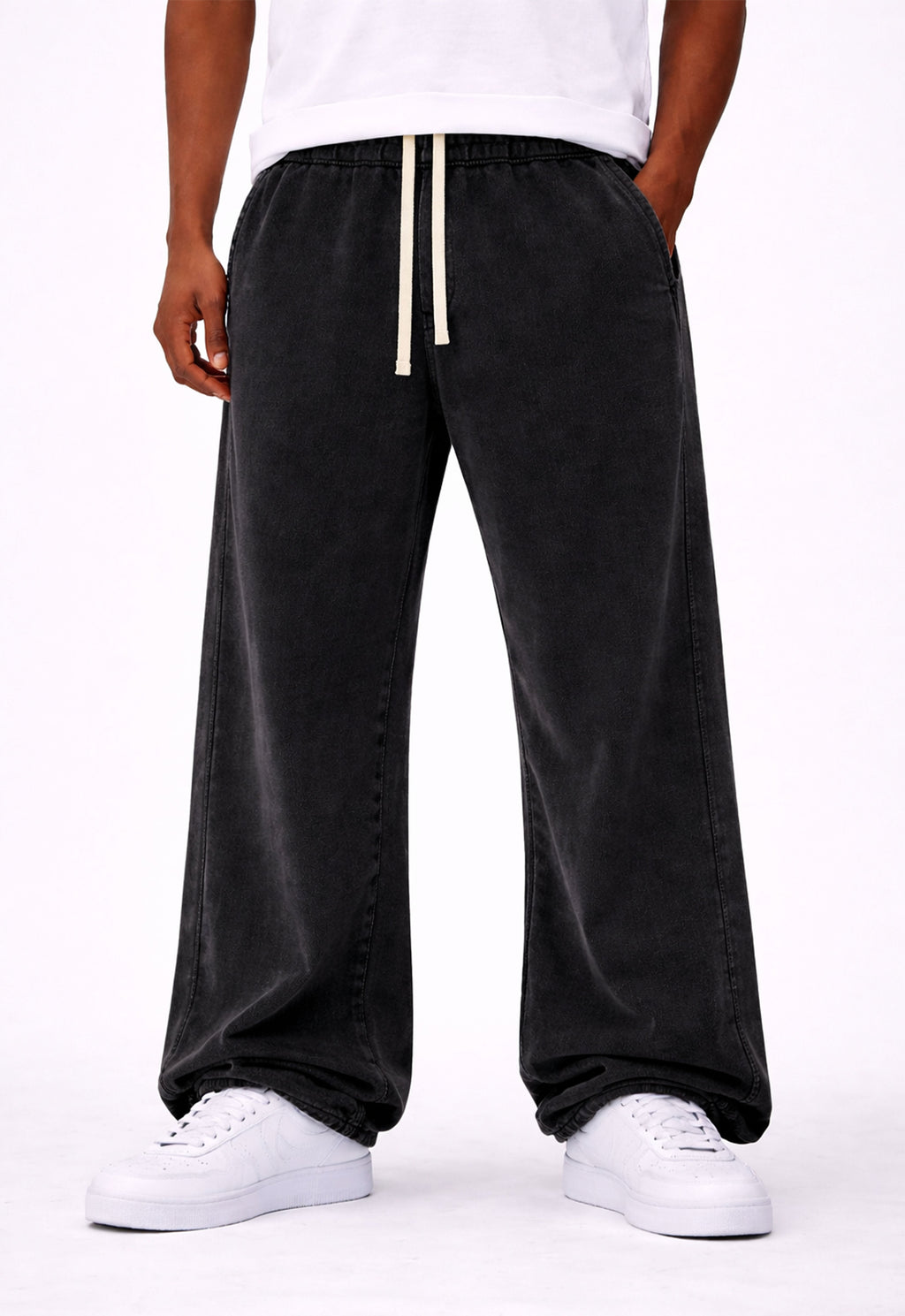 NOIR PANEL SWEATPANTS