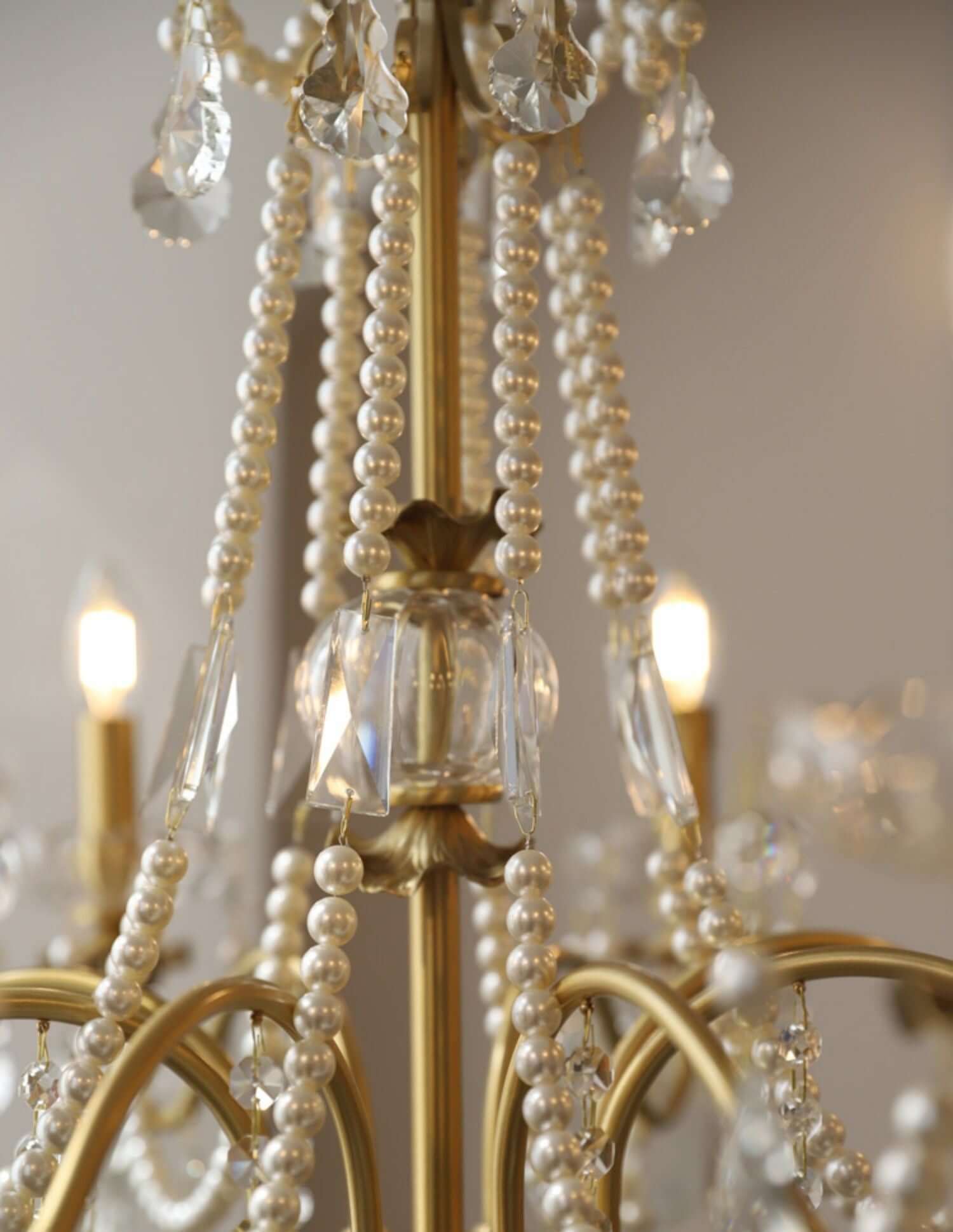 Safavie Chandelier