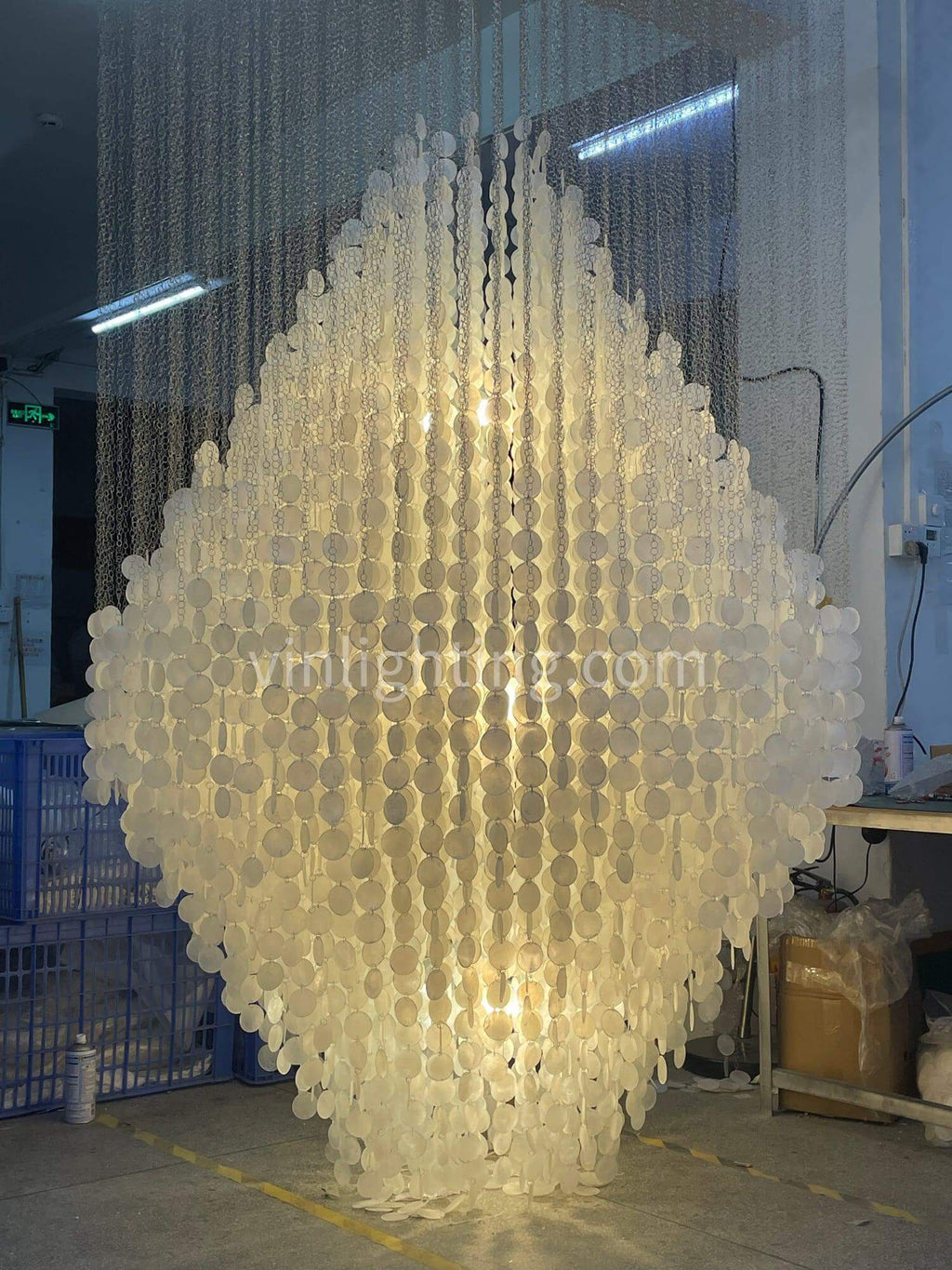 Sea-shell FUN Large Chandelier