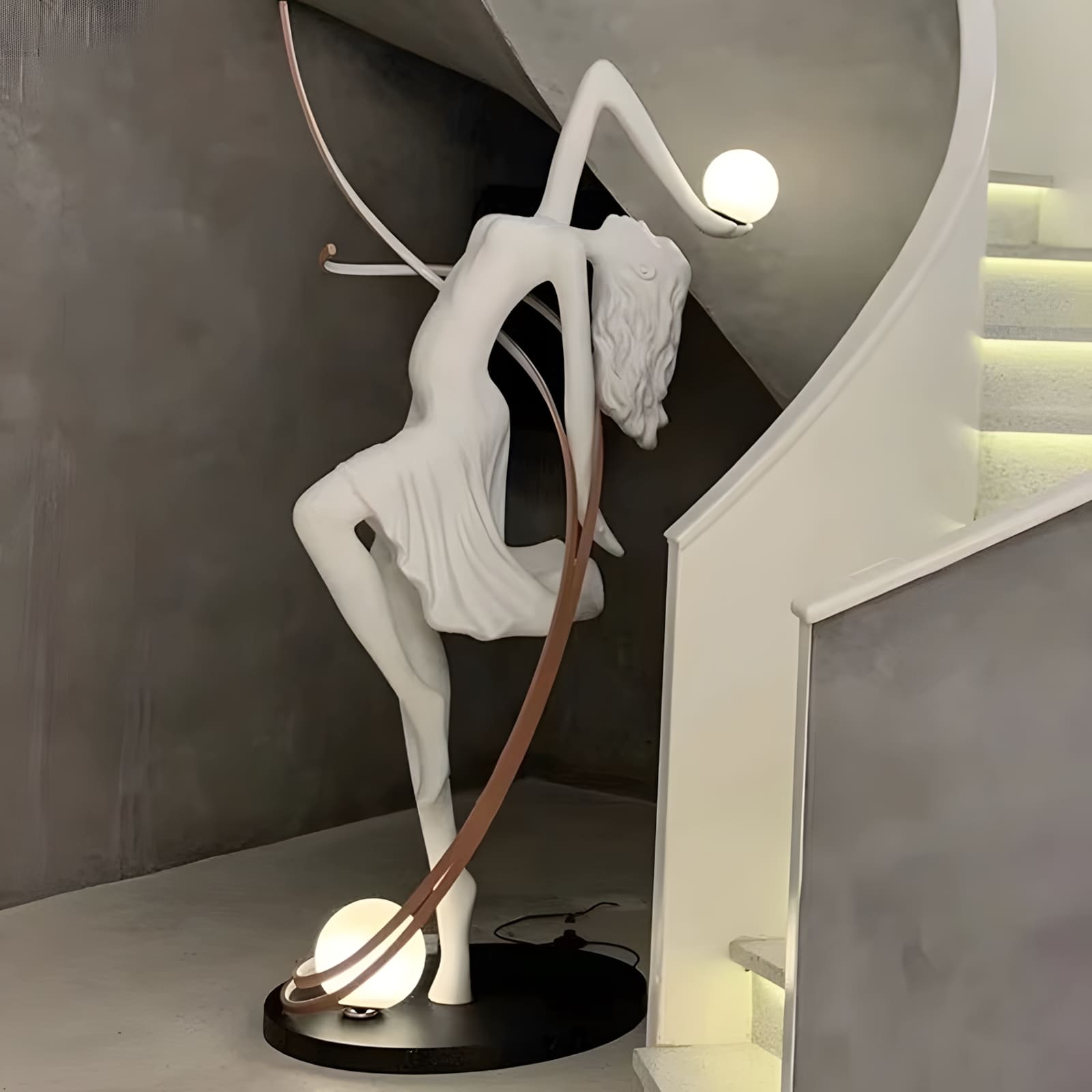 Seralya Sculpture Floor Lamp