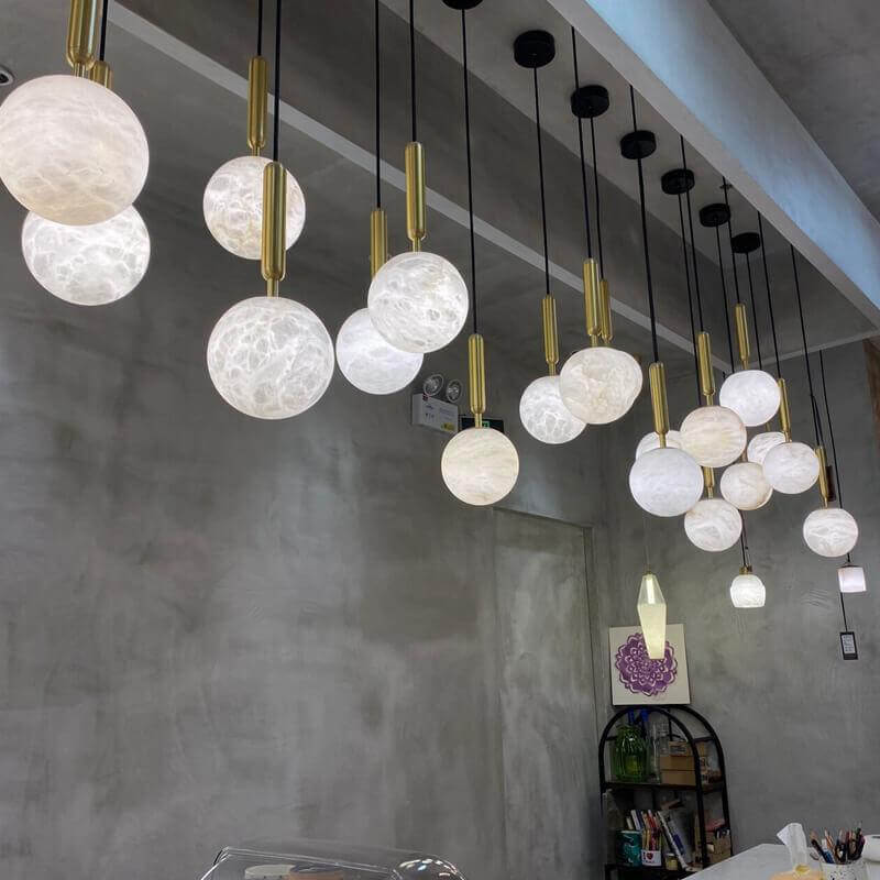 Alabaster Global Pendant Light