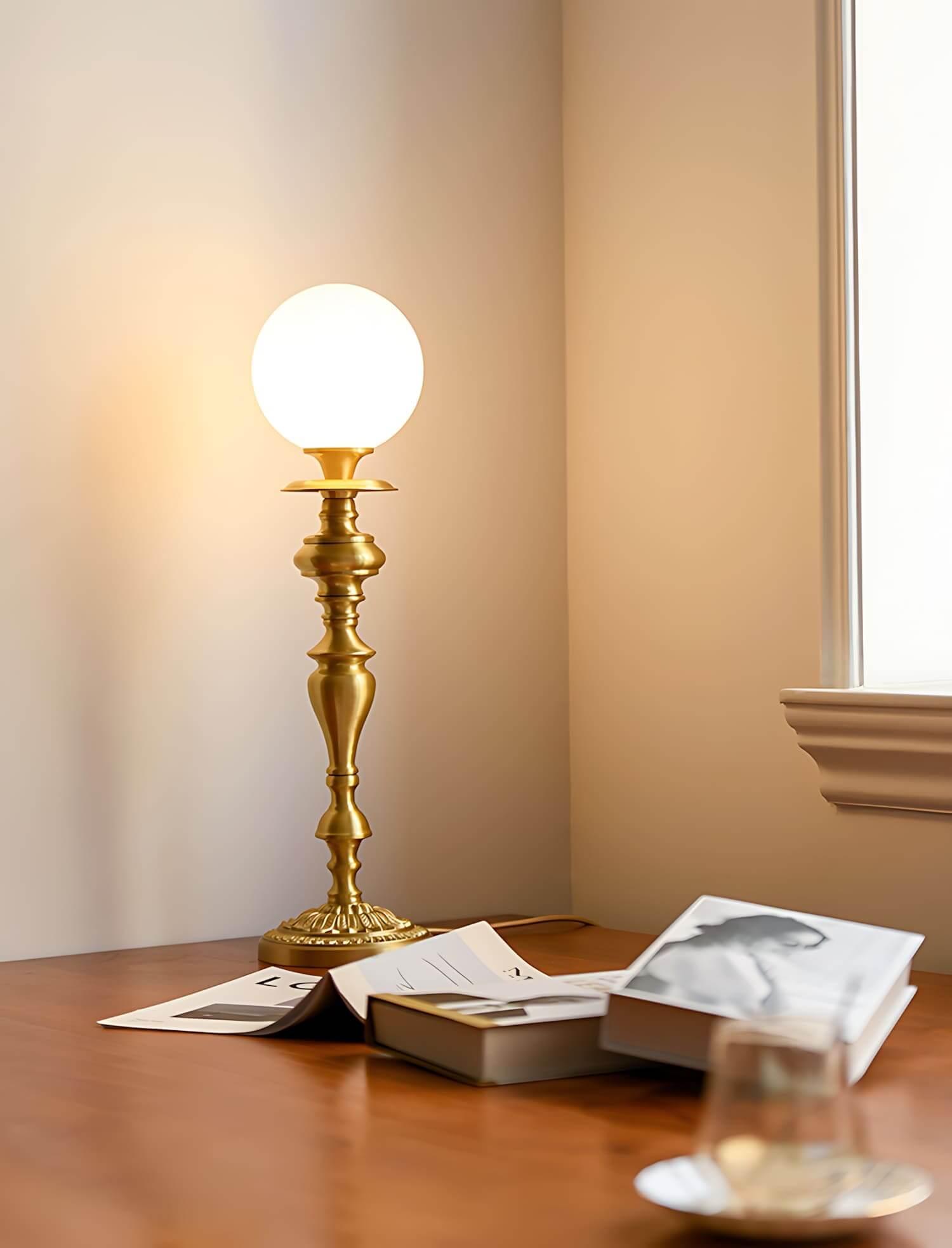 Solora Table Light