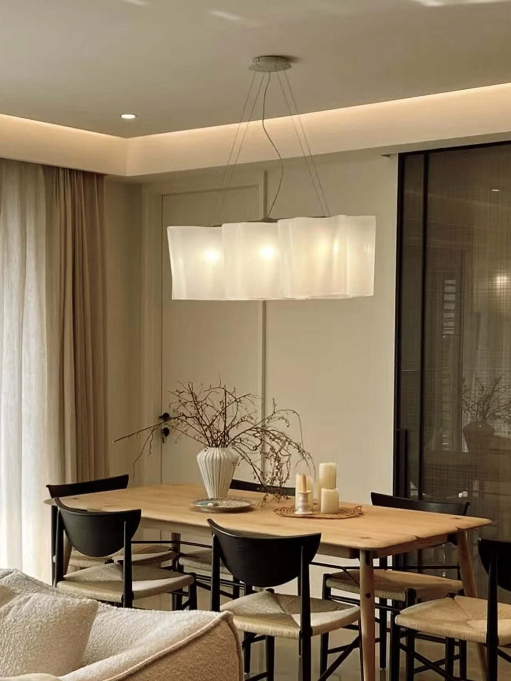 Solune Chandelier