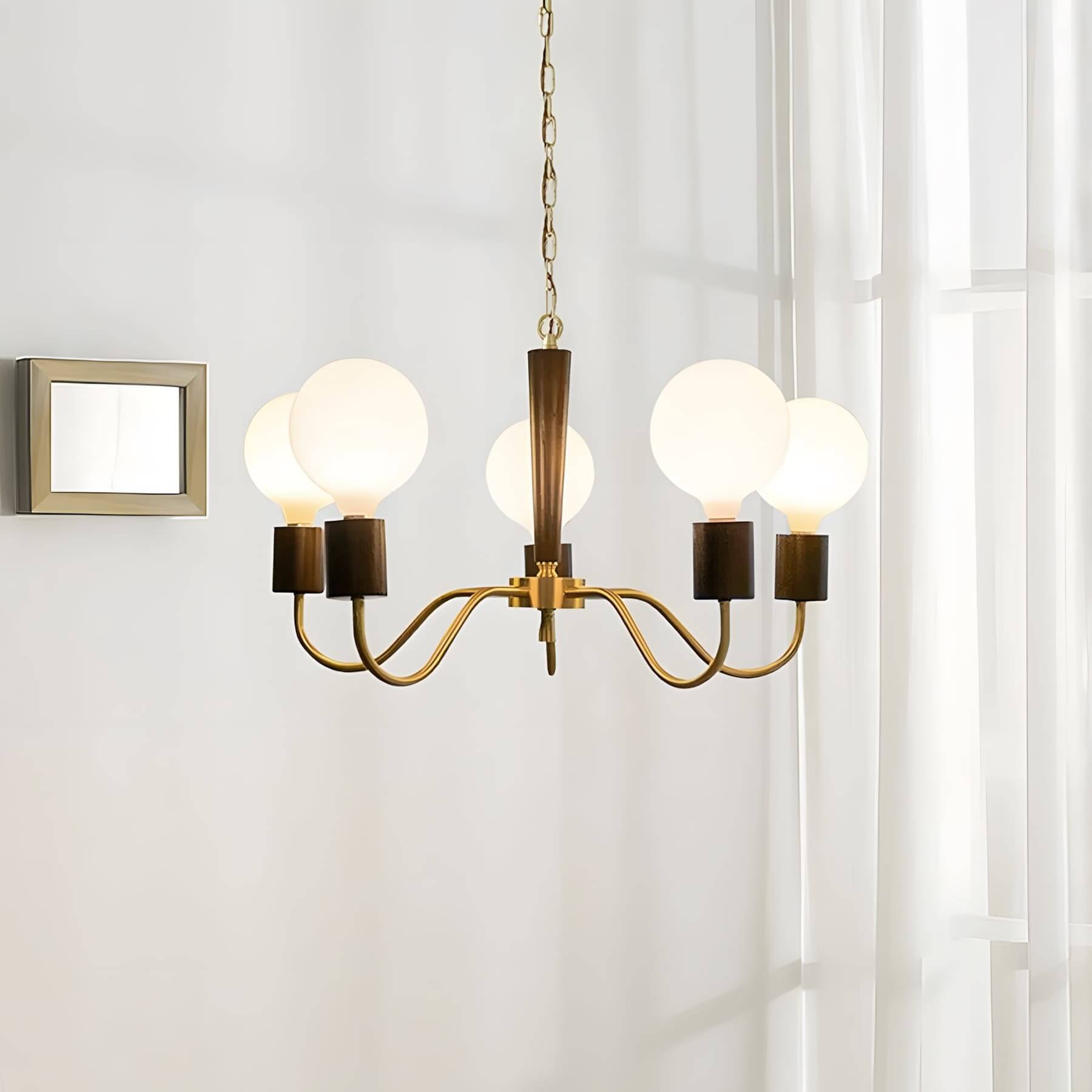 Soravia Chandelier