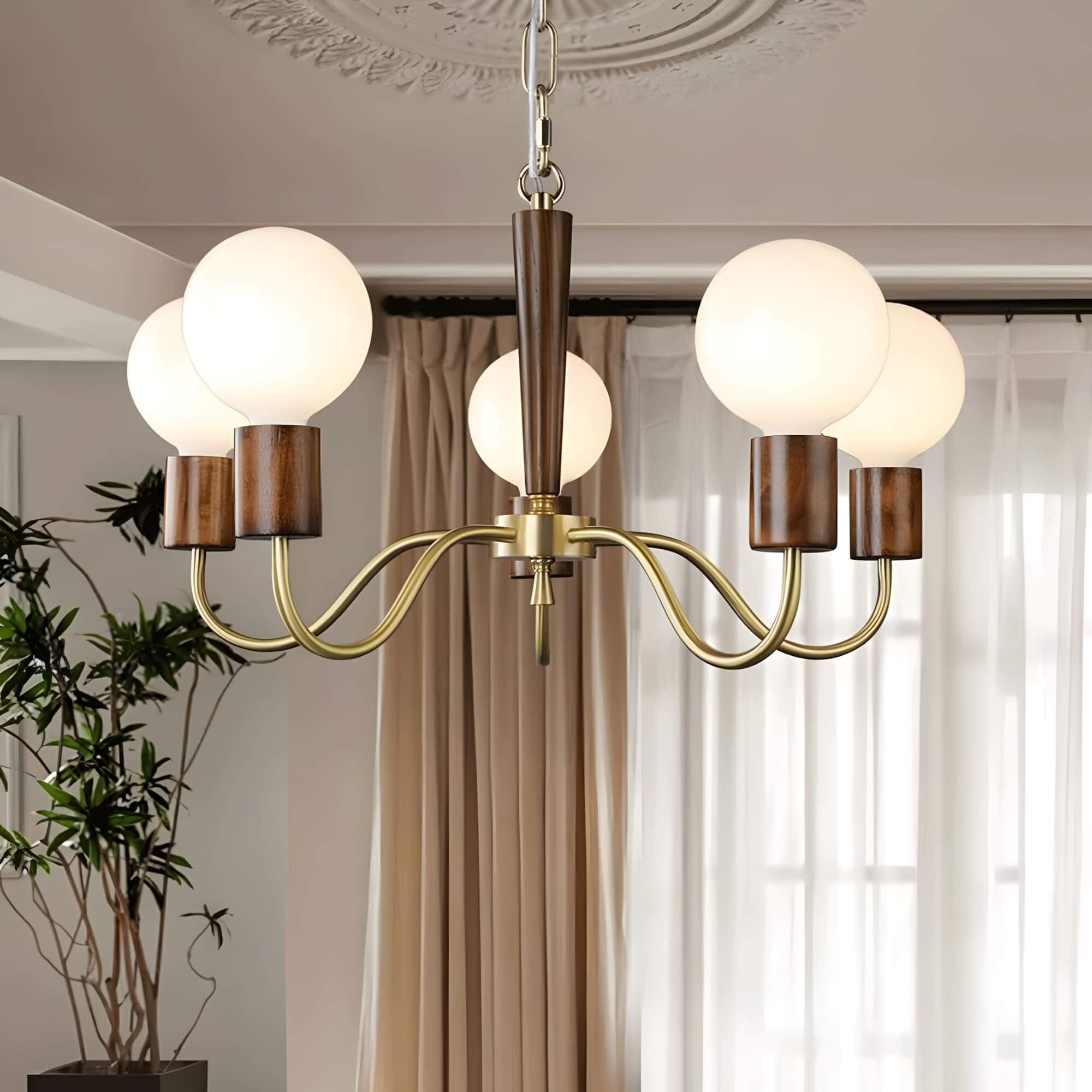 Soravia Chandelier