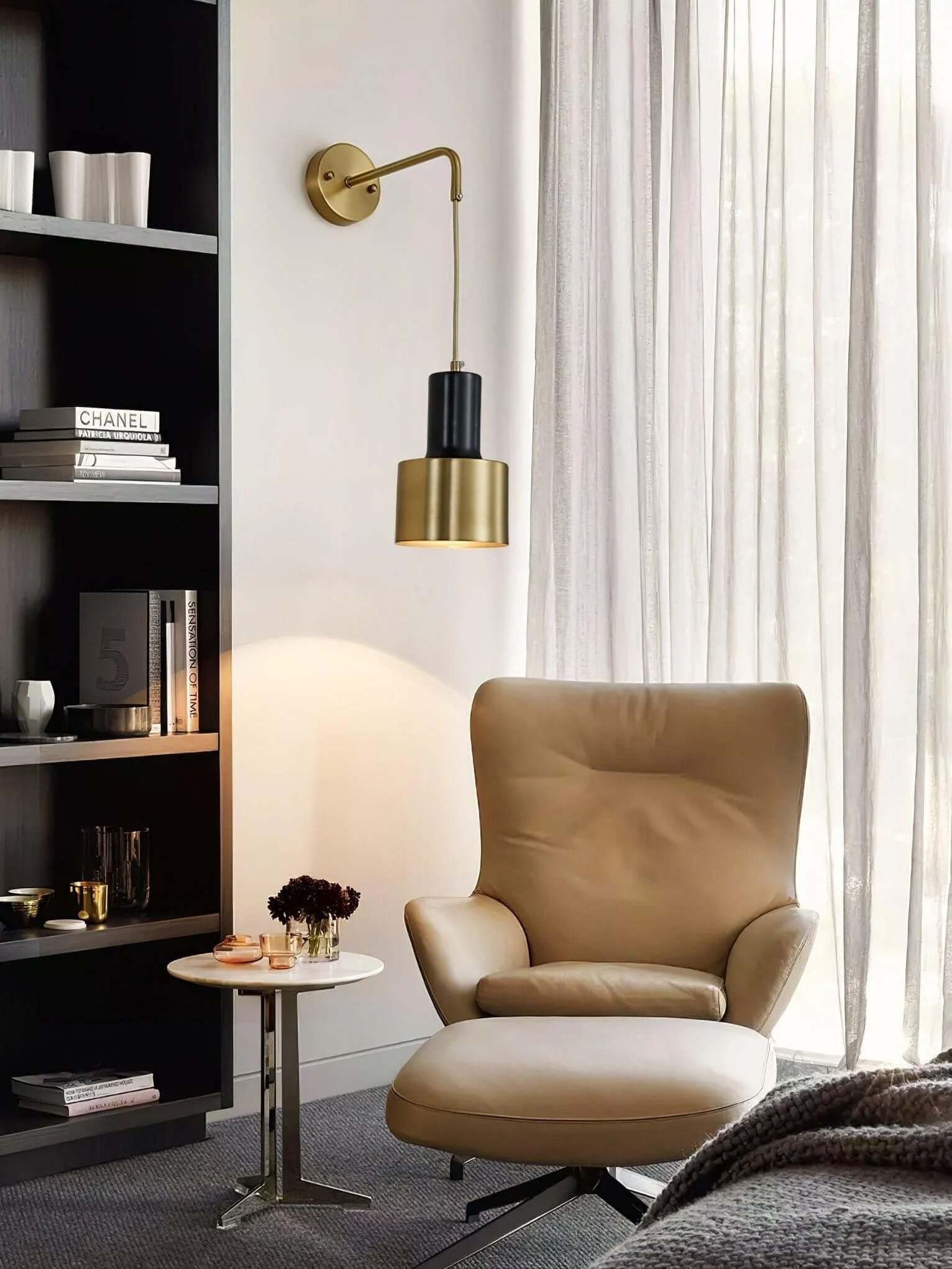 Sovinel Wall Lamp