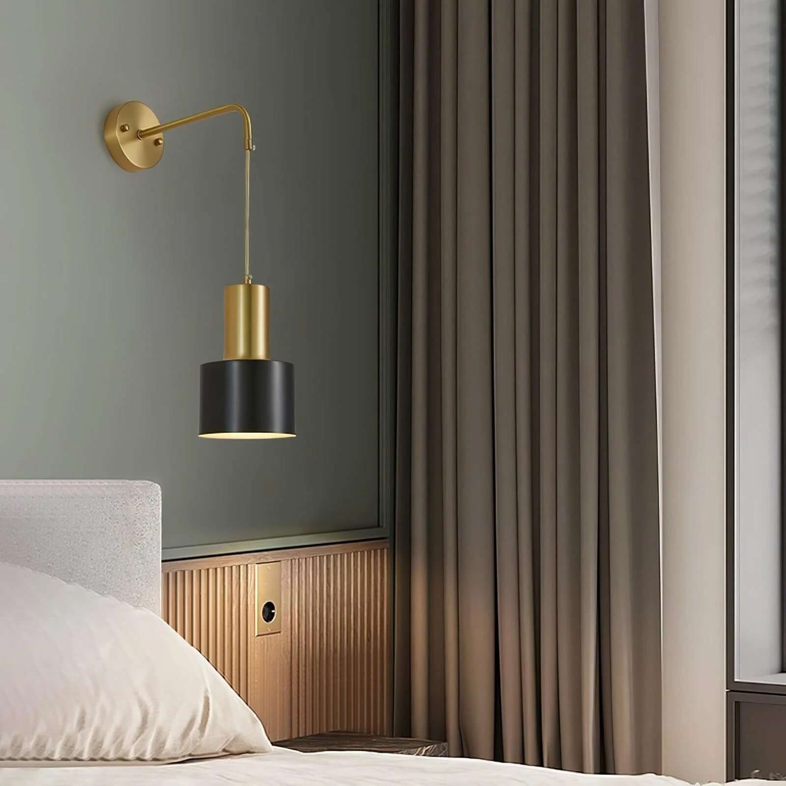 Sovinel Wall Lamp