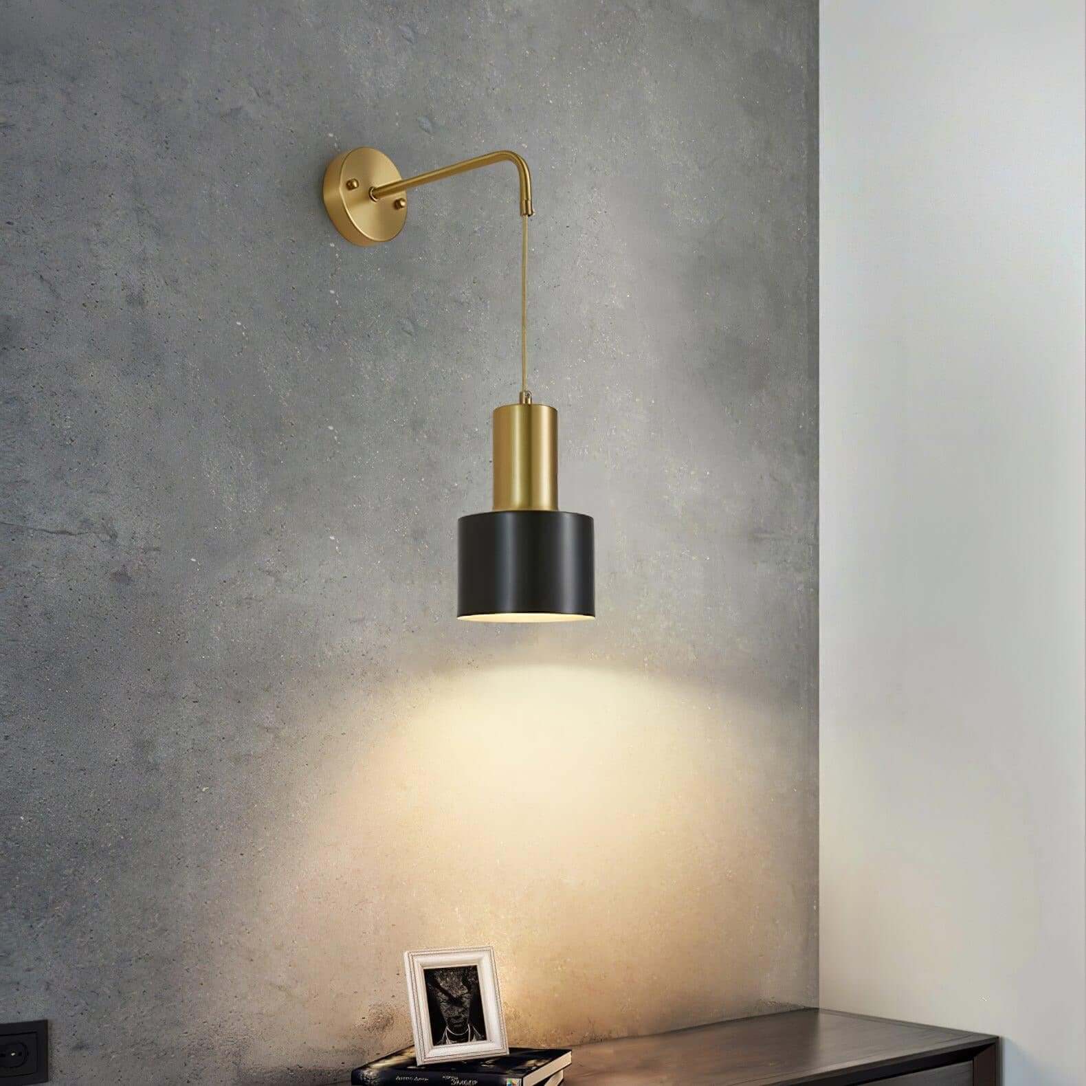 Sovinel Wall Lamp