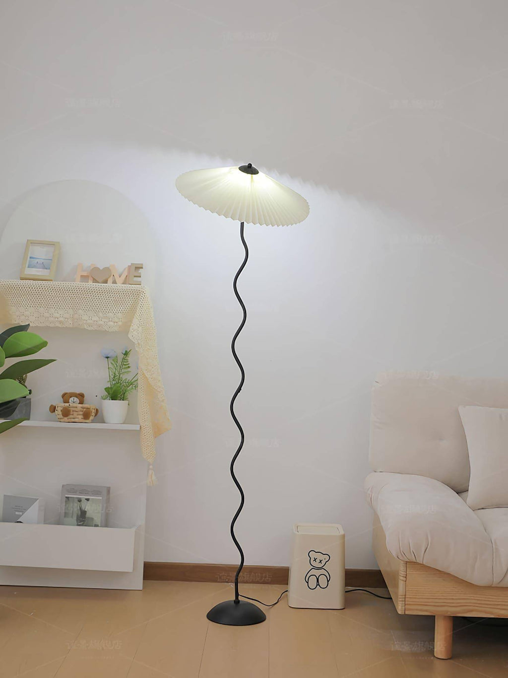 Squiggle Floor Lamp