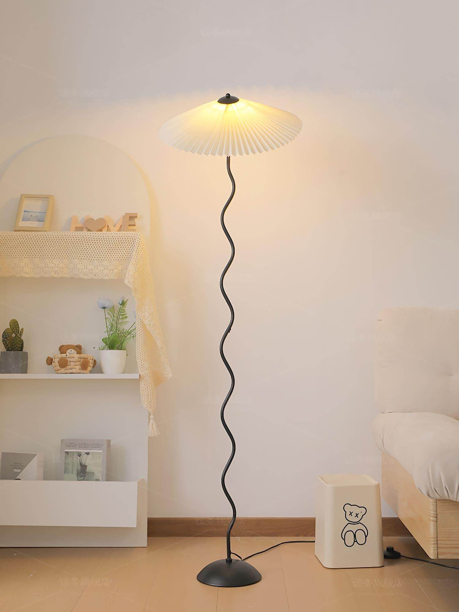 Squiggle Floor Lamp