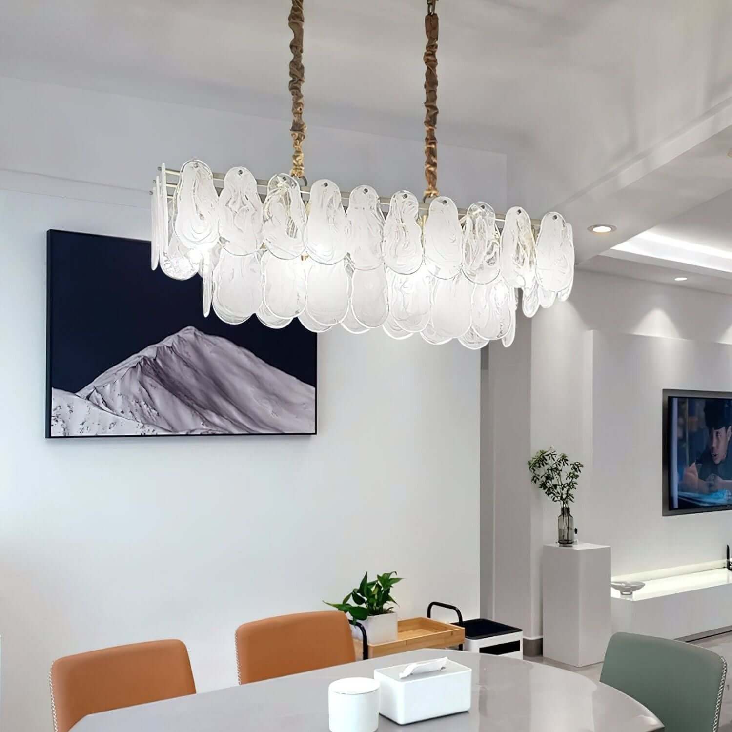 Matuti Chandelier