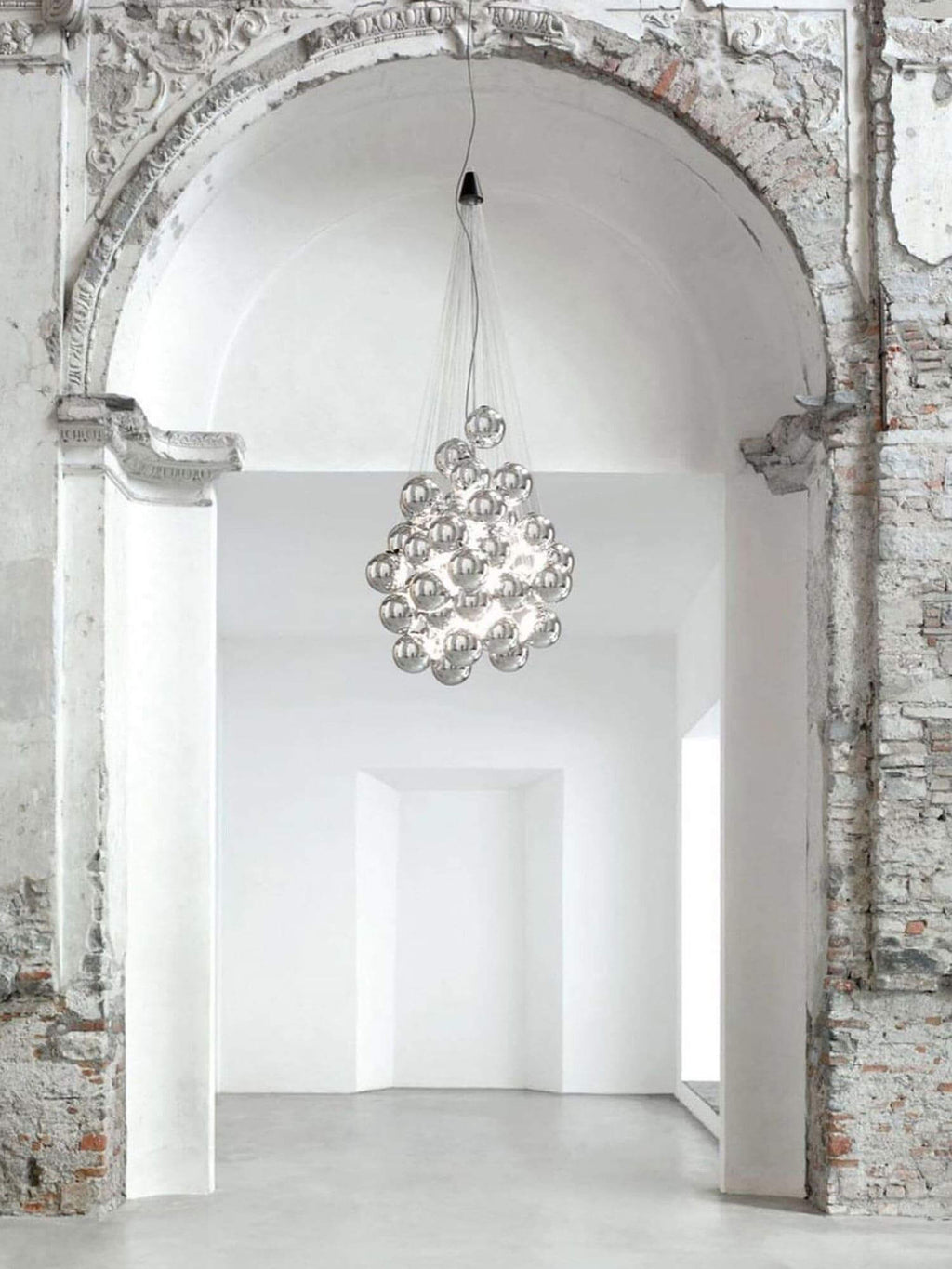 Stochastic Chandelier