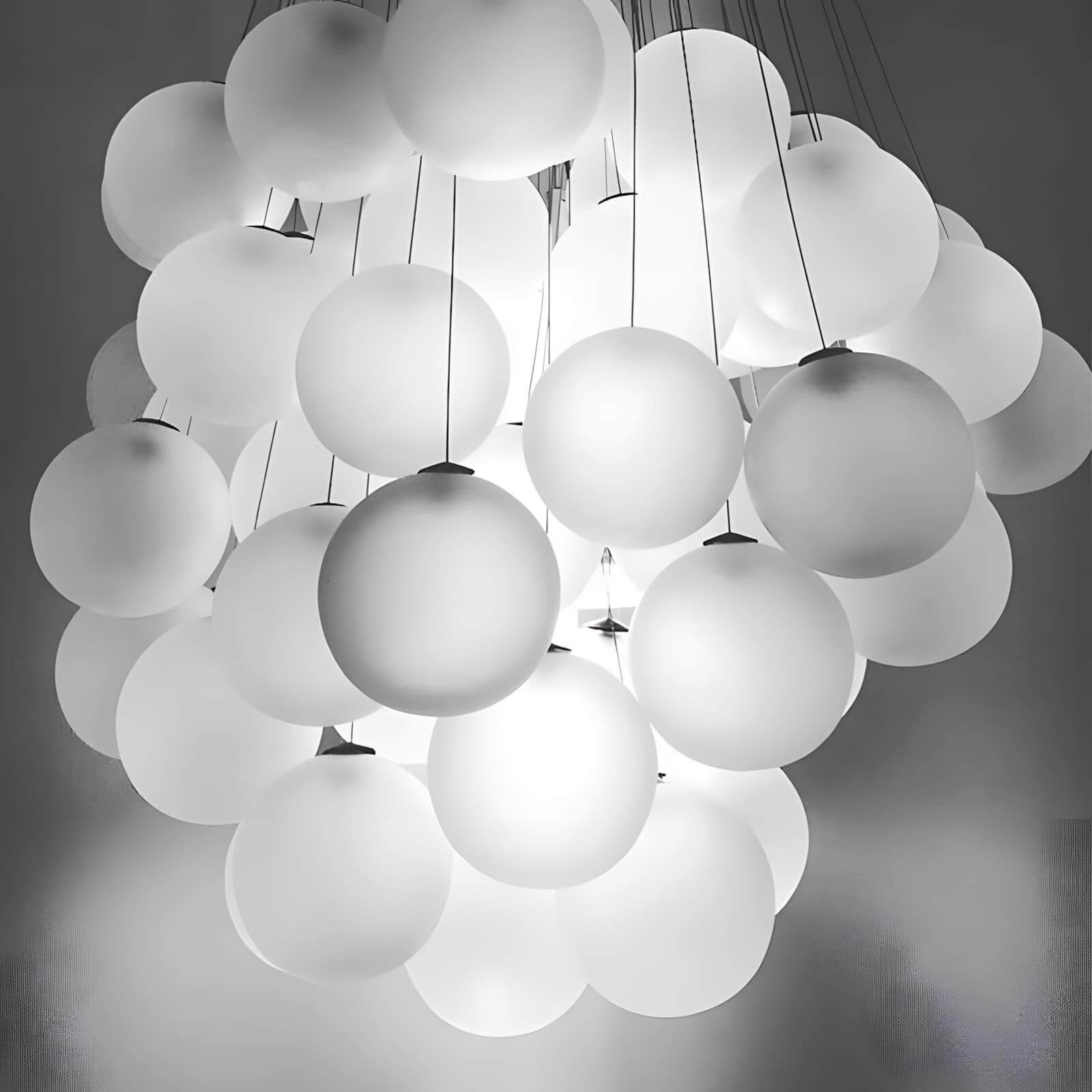 Stochastic Chandelier