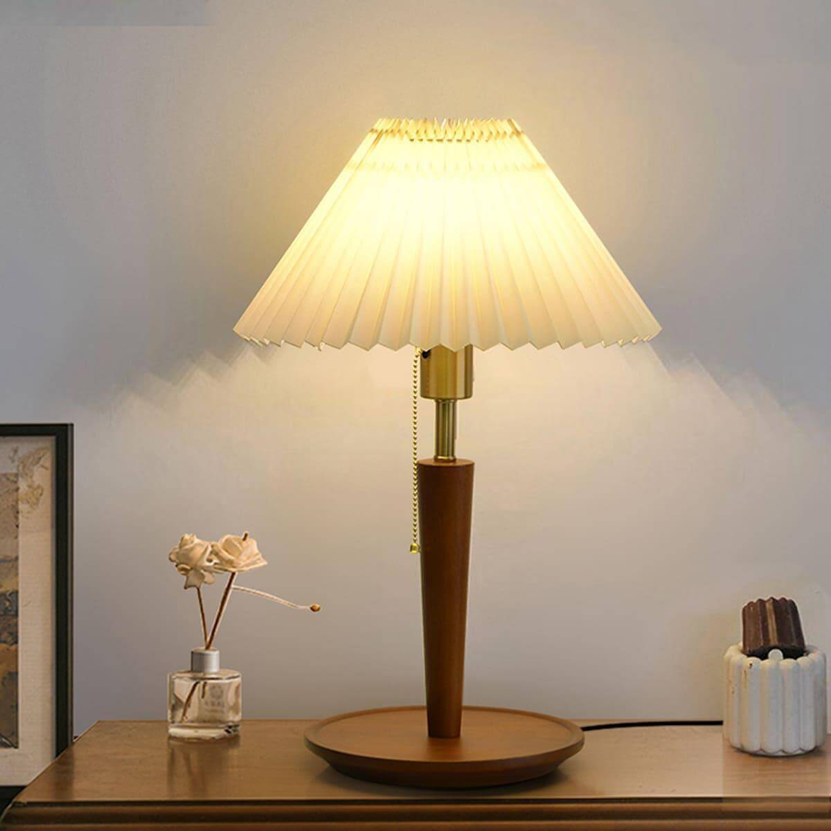 Suki Pleated Table Lamp