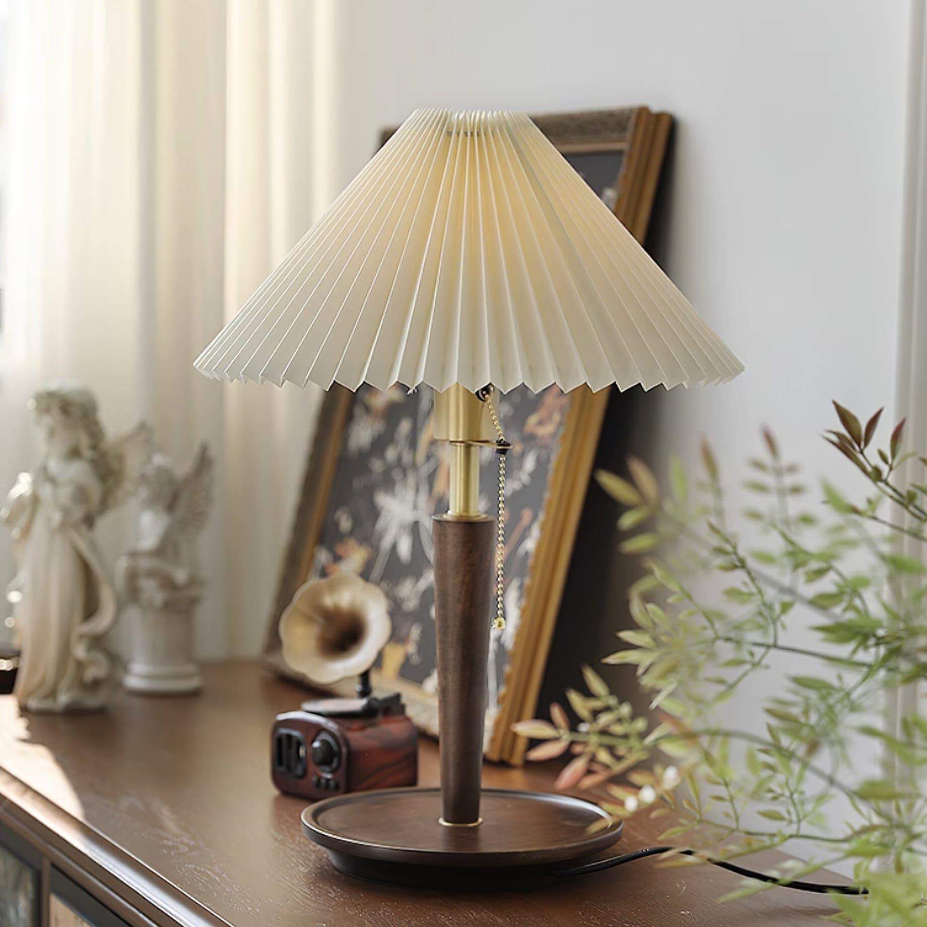 Suki Pleated Table Lamp