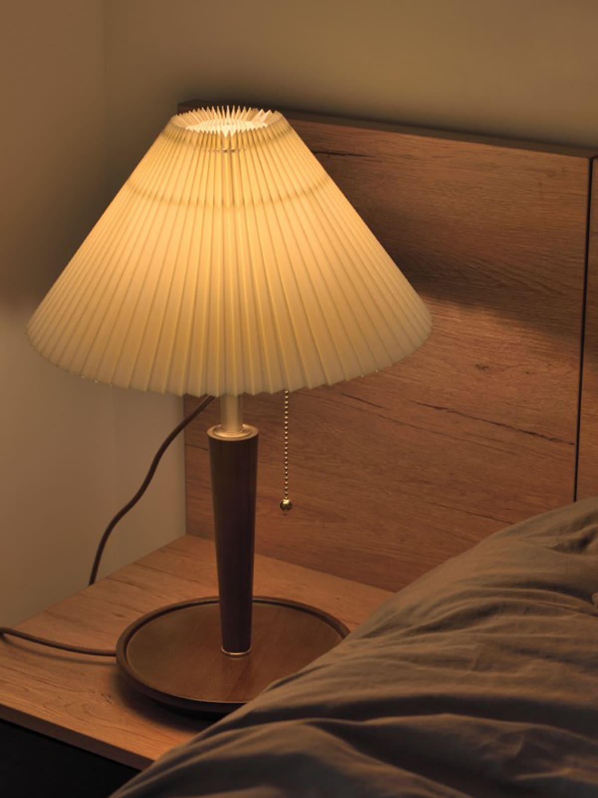 Suki Pleated Table Lamp