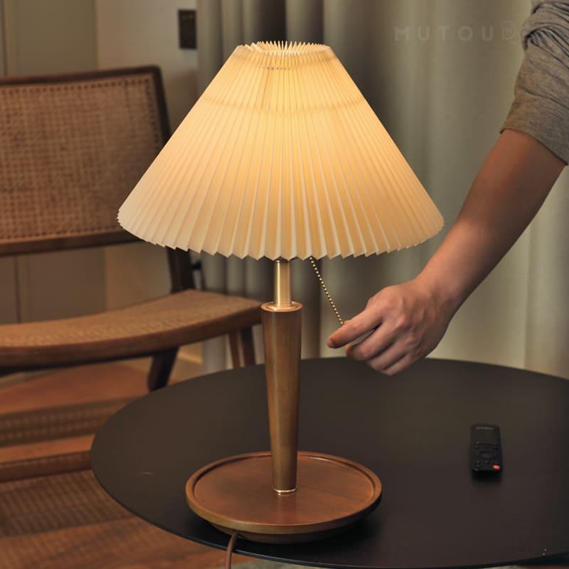 Suki Pleated Table Lamp