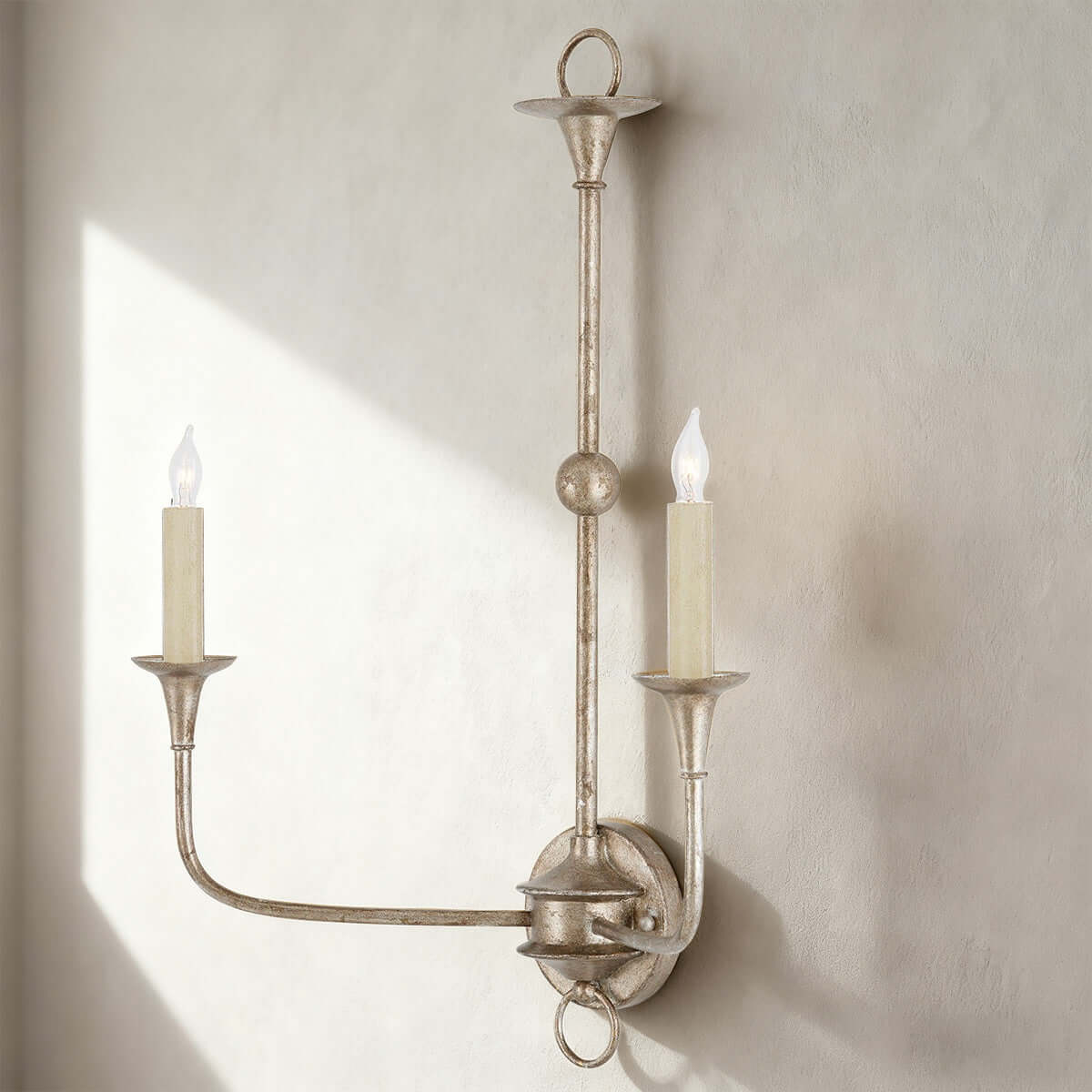 Tauren Wall Lamp