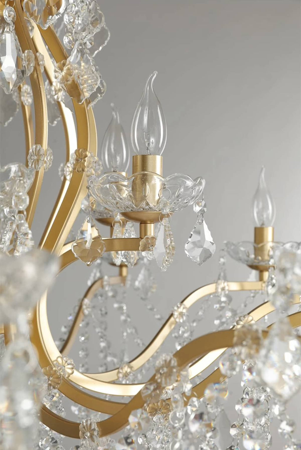 Tavari Chandelier
