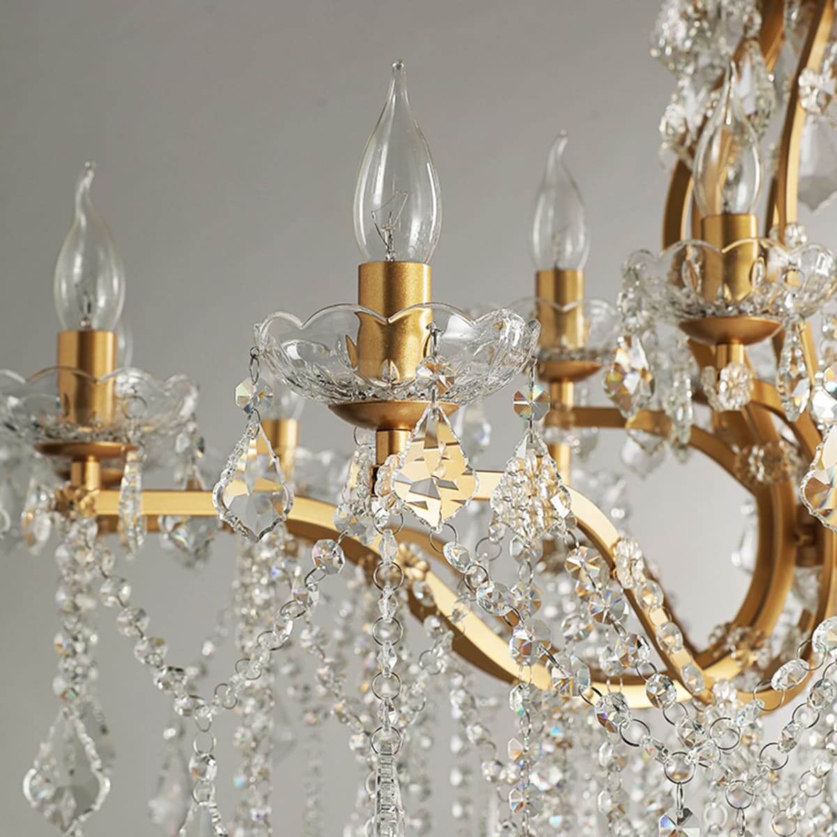Tavari Chandelier