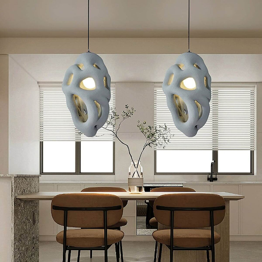 Tavra Resin Pendant Lamp