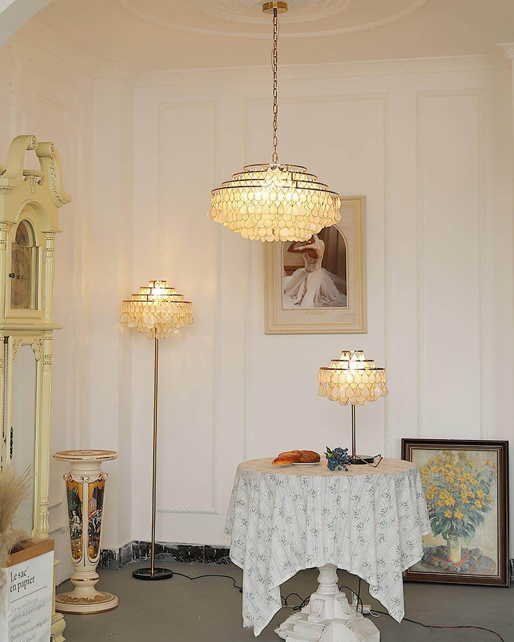 Teardrops Shell Chandelier