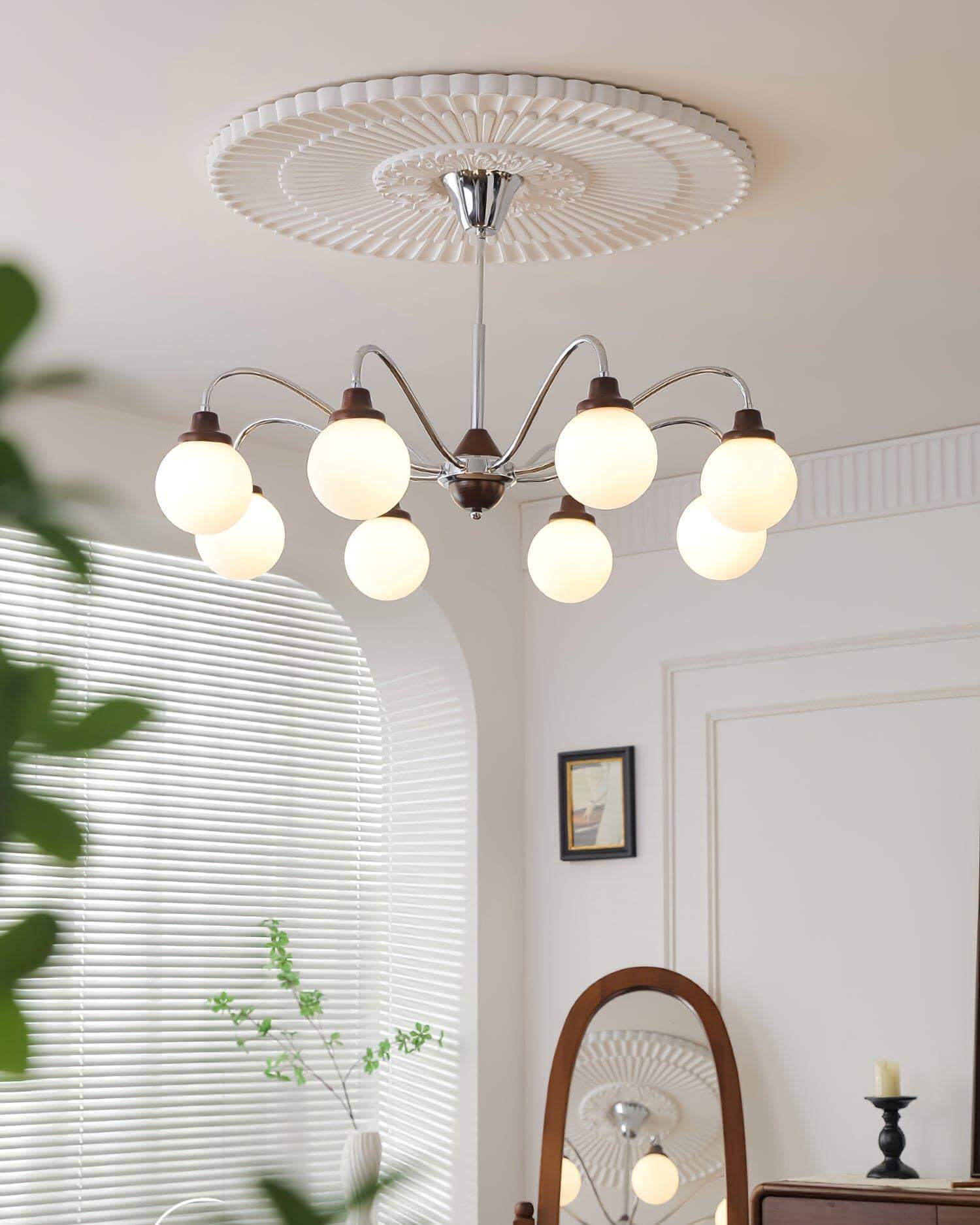 Tillary Retro Chandelier