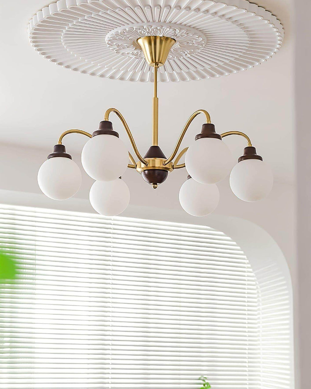 Tillary Retro Chandelier