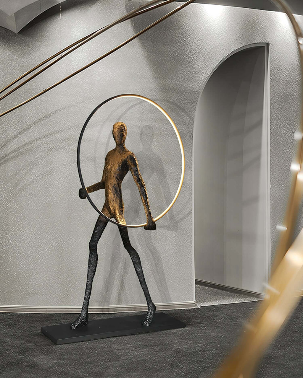 Tivoro Ring Floor Lamp