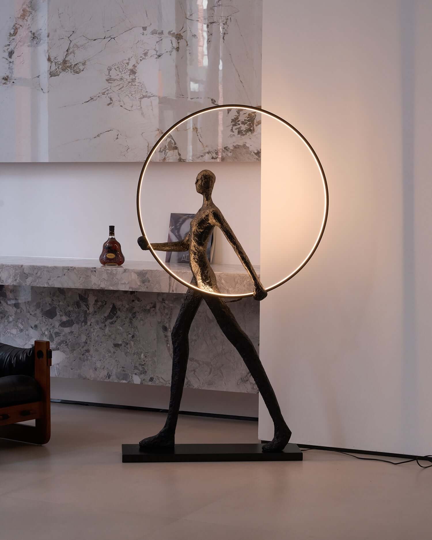 Tivoro Ring Floor Lamp
