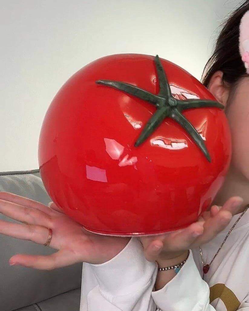 Tomato Table Lamp