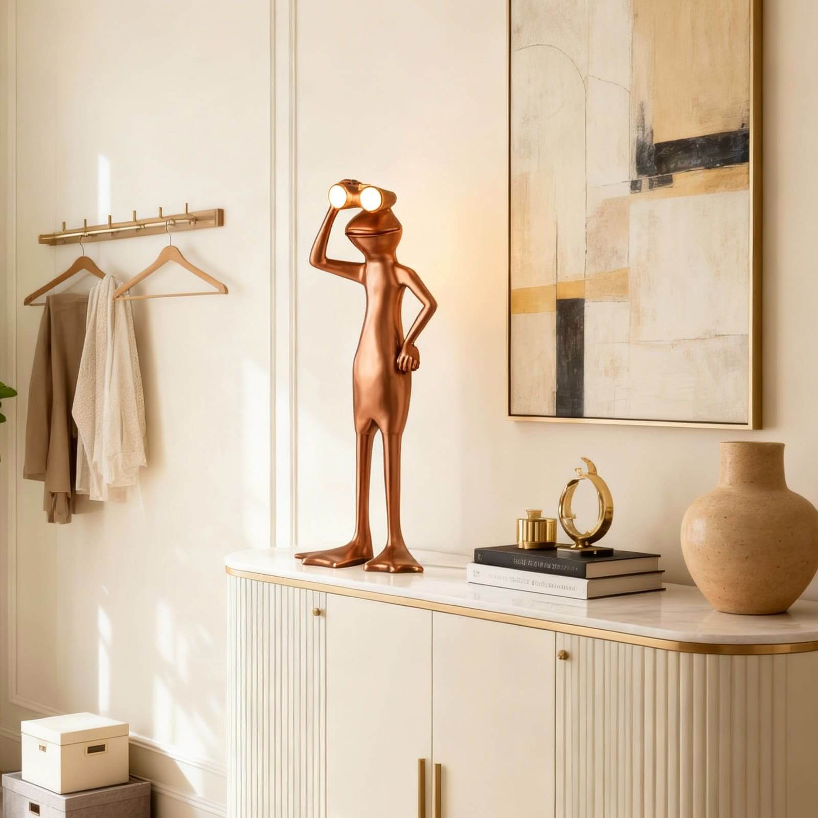 Troviki Sculpture Table Lamp