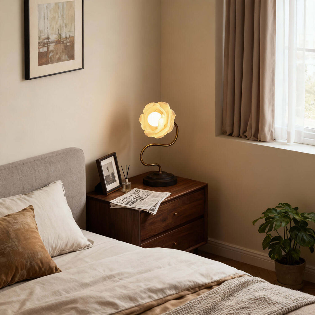 Turavo Table Lamp
