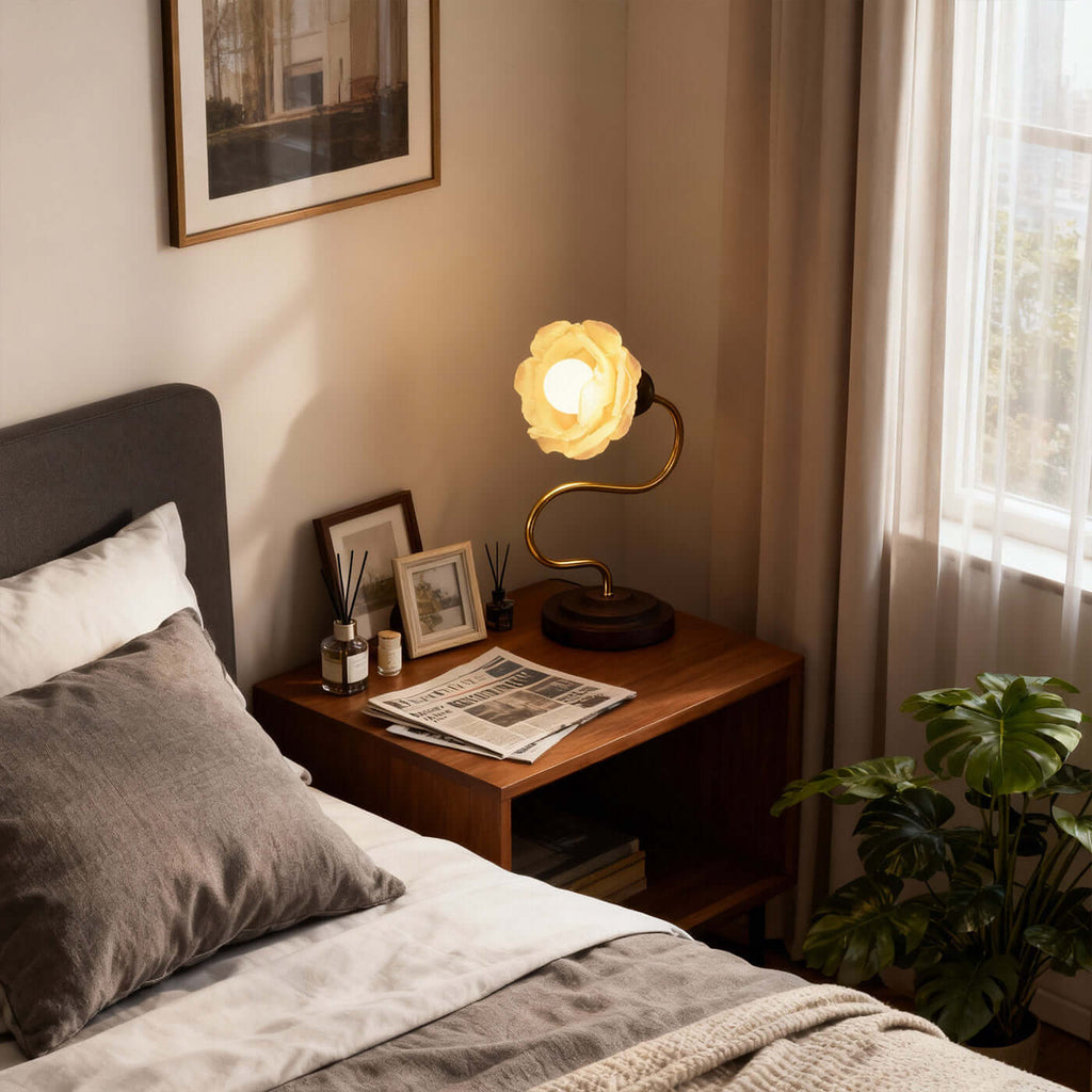 Turavo Table Lamp