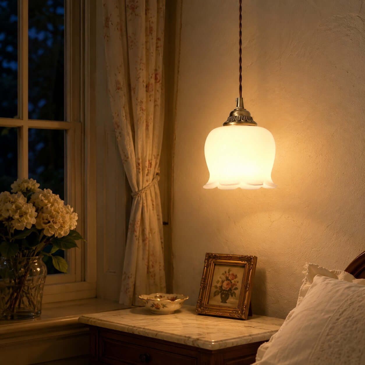 Valley Flower Pendant Lamp