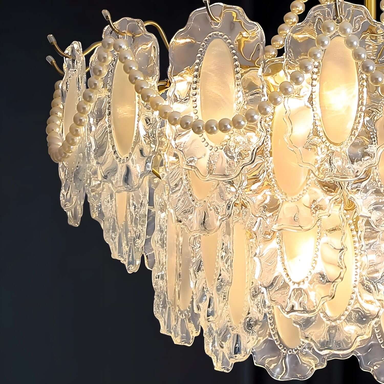 Vatina Chandelier