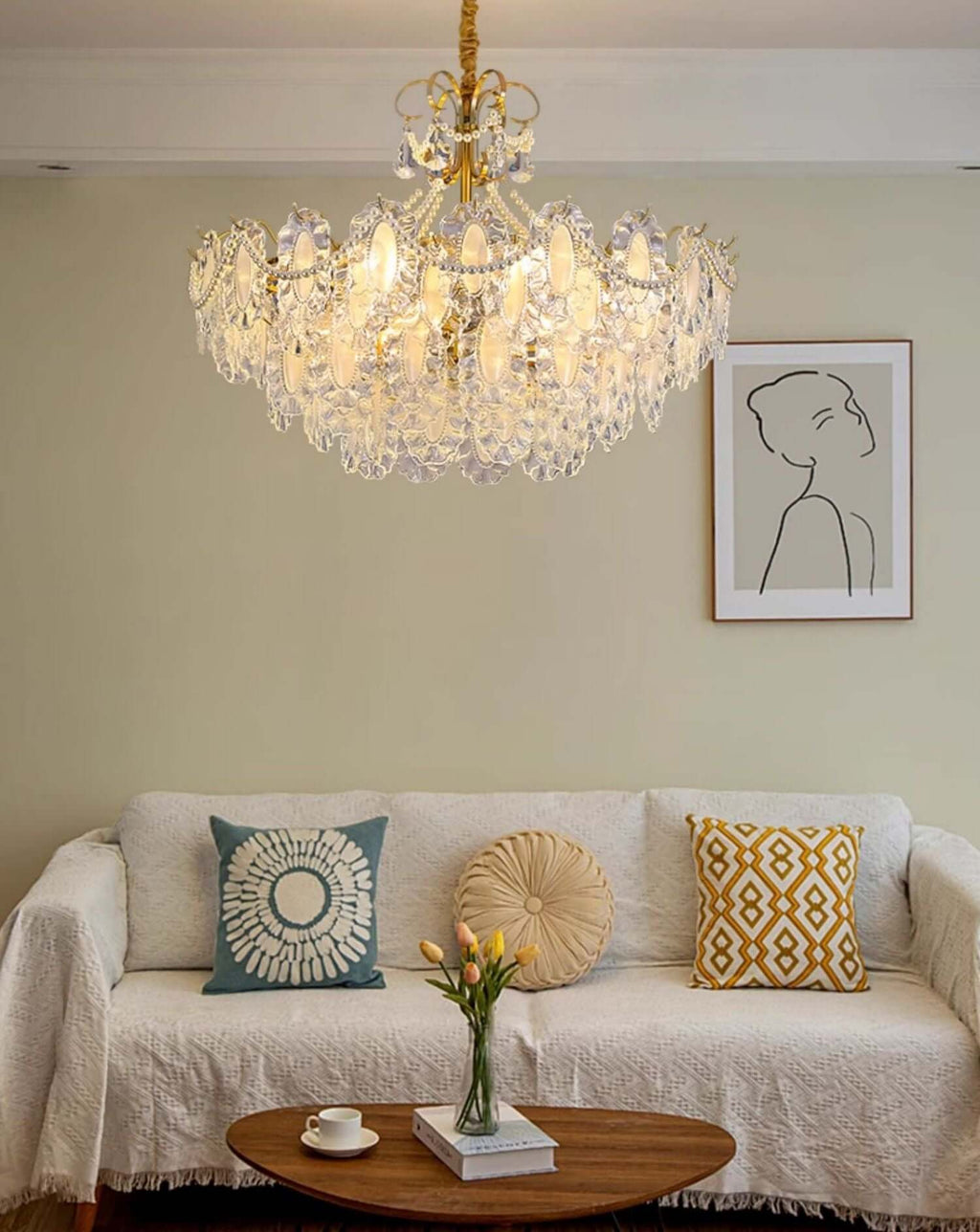 Vatina Chandelier