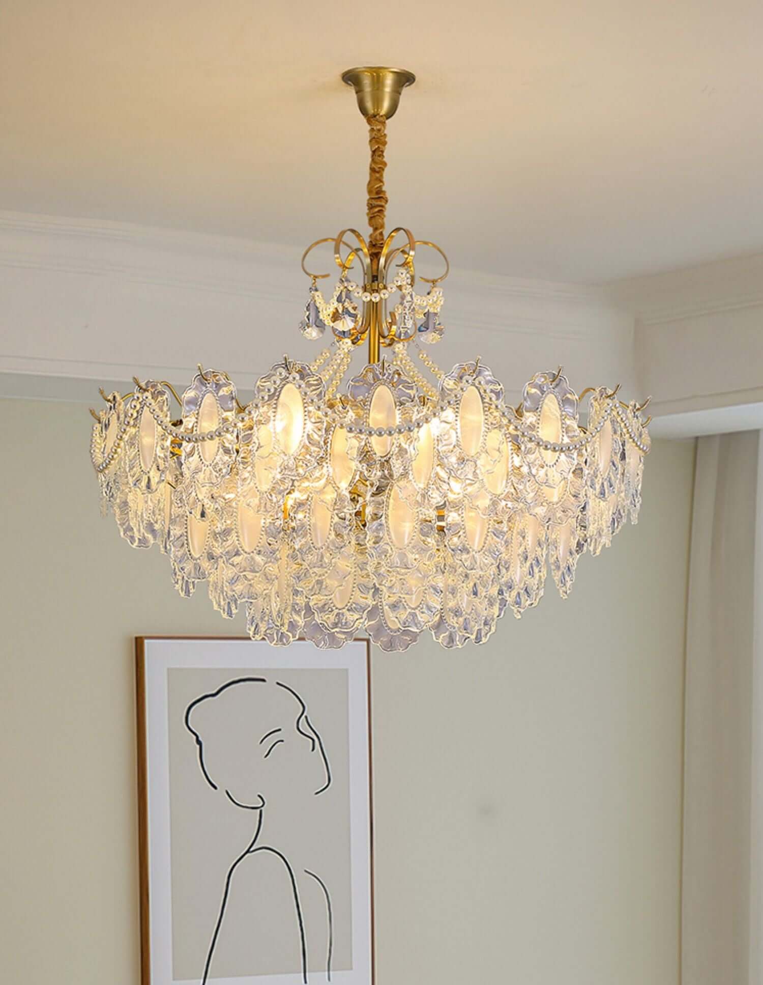 Vatina Chandelier
